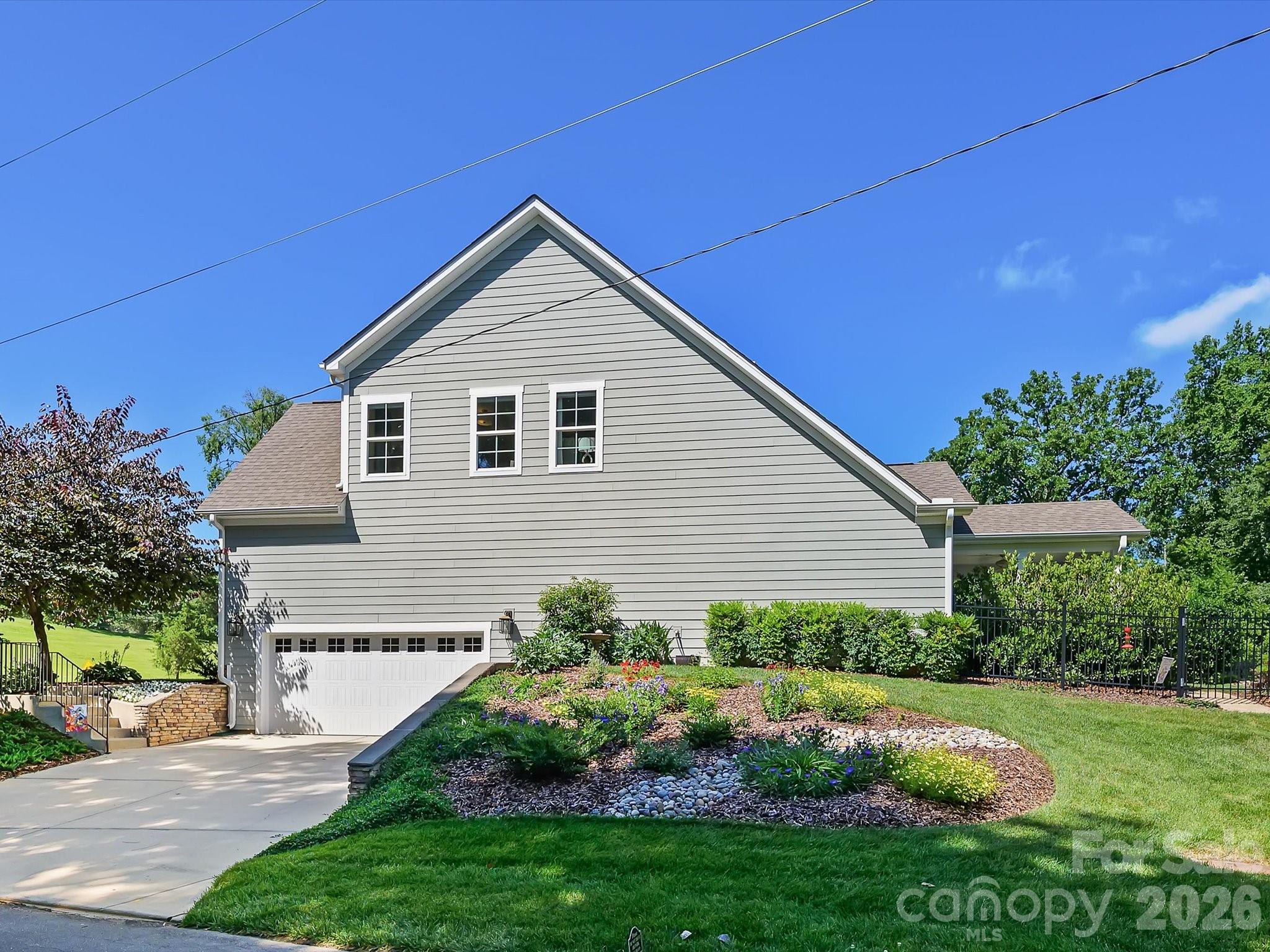 Sardis Lane - Residential