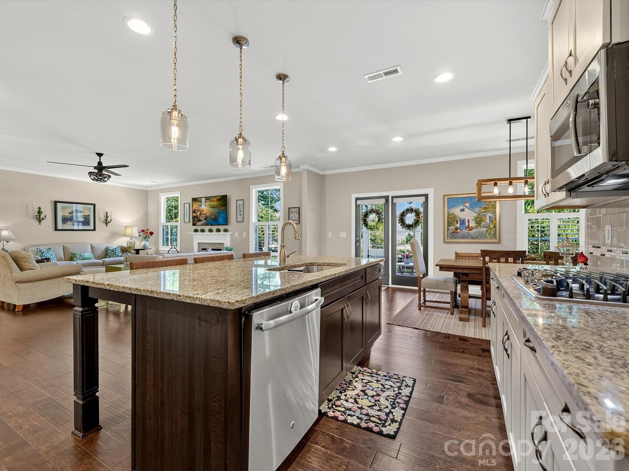 Sardis Lane - Residential