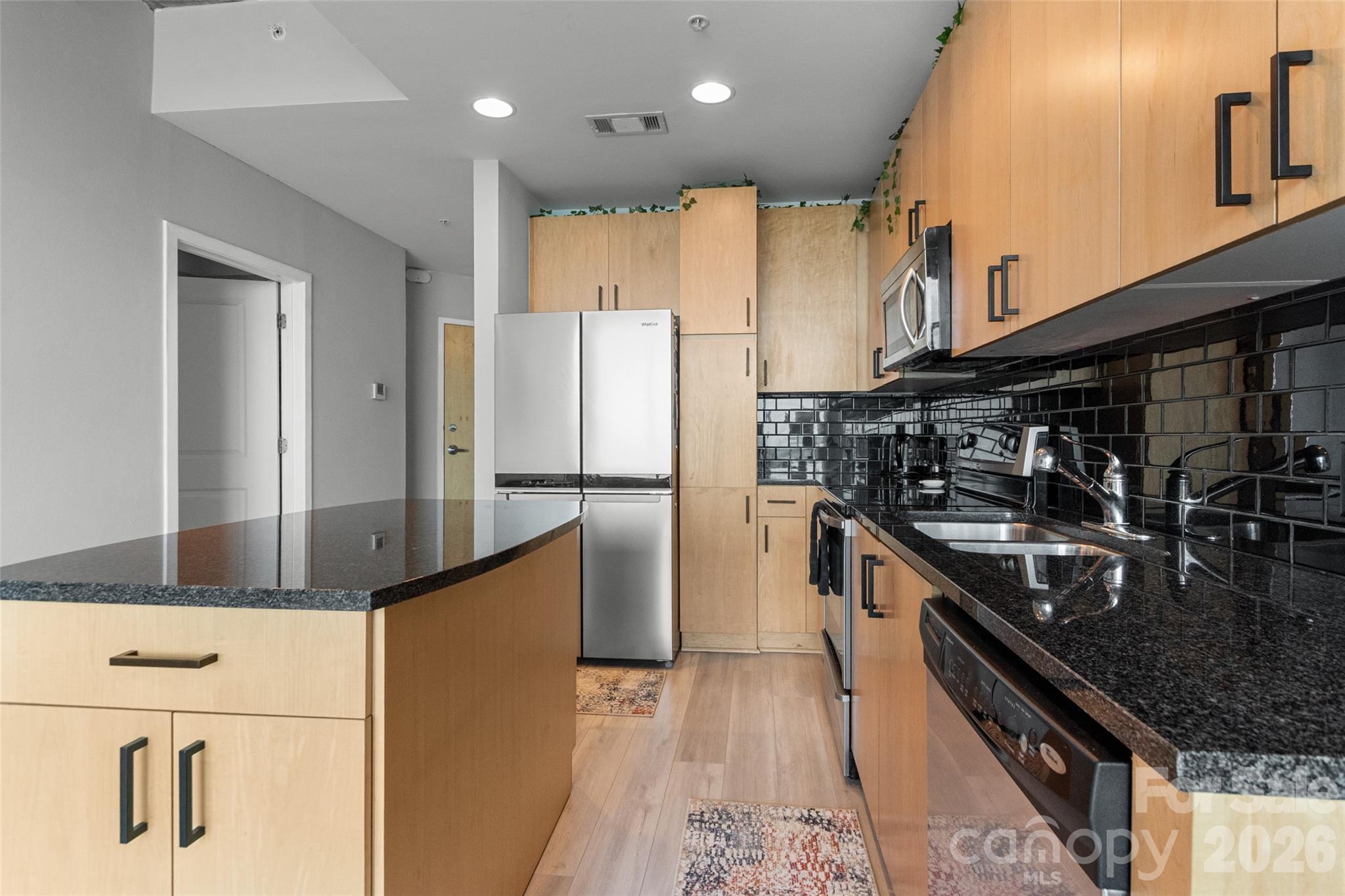 Avenue Condominiums - Residential