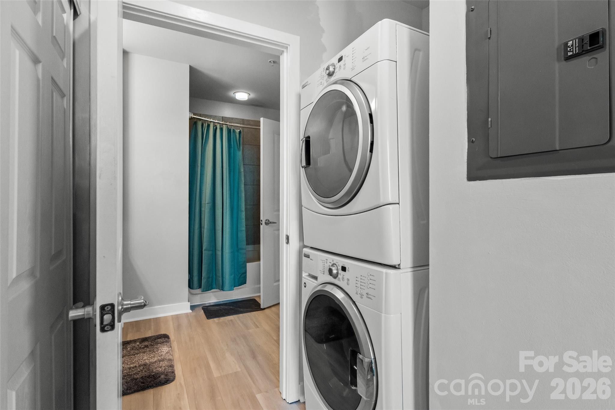 Avenue Condominiums - Residential
