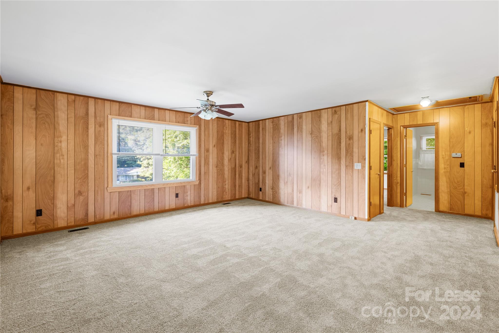 Eleanor Acres - Residential Lease