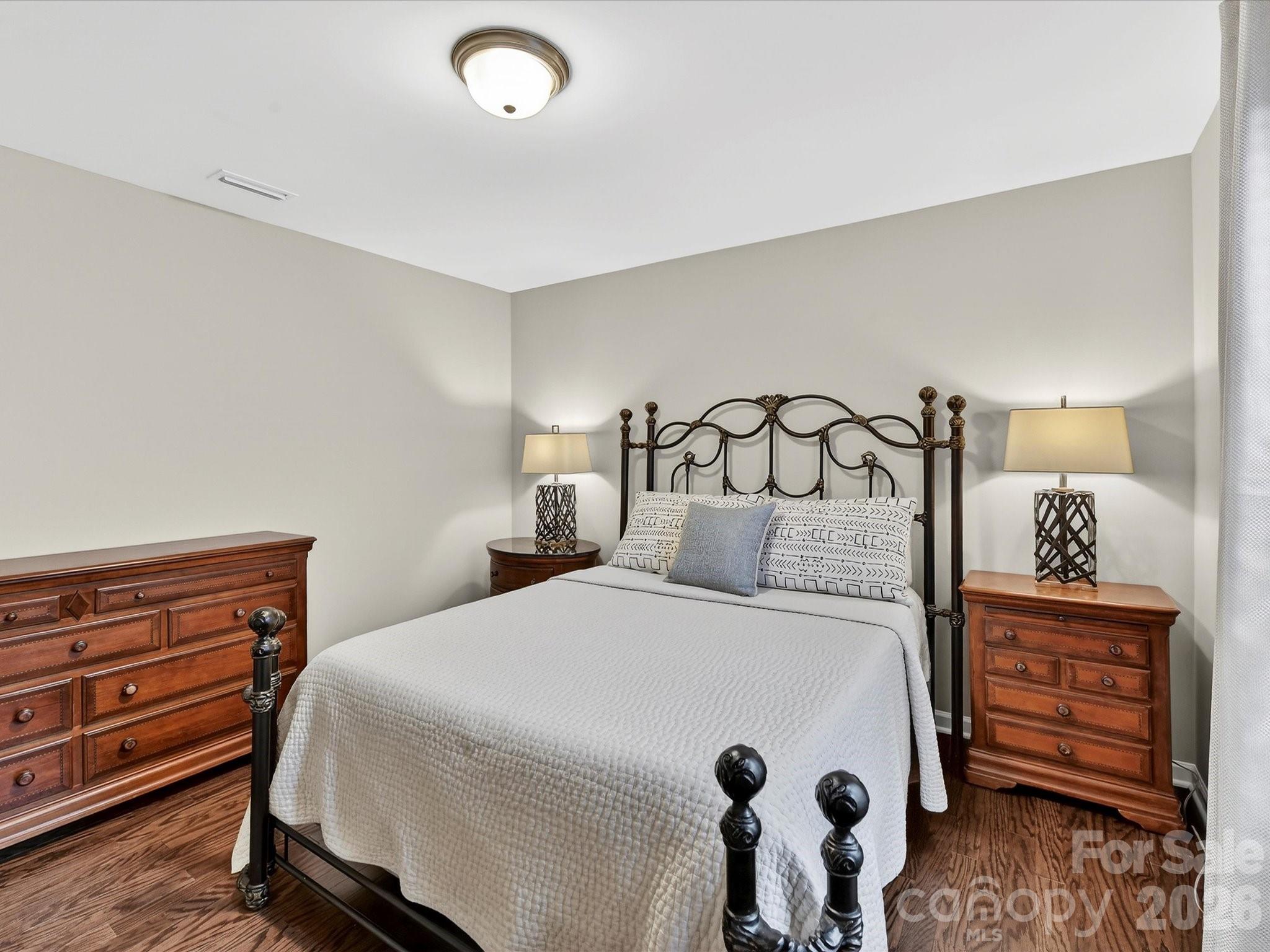 Lake Ridge - Residential