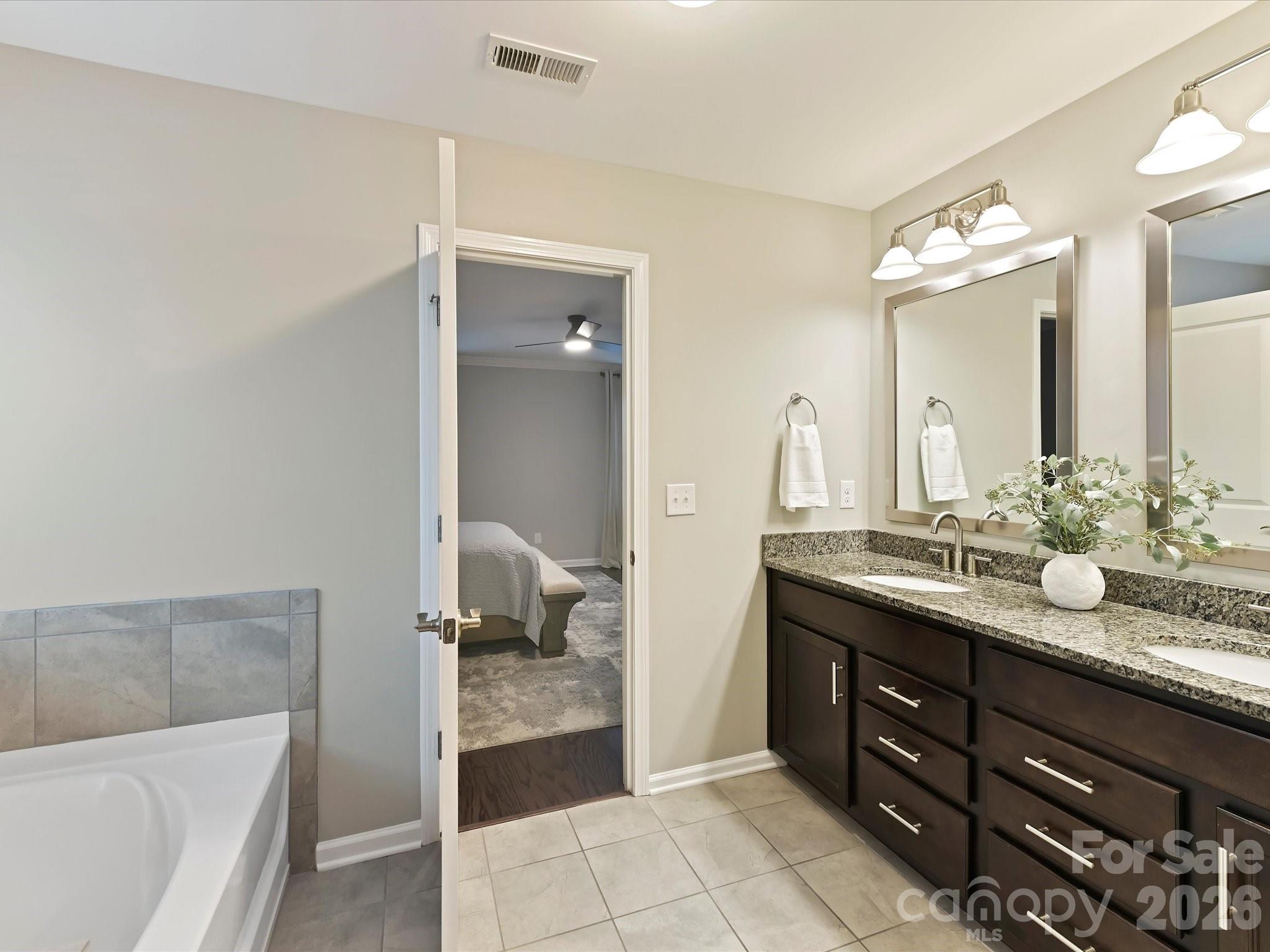Lake Ridge - Residential