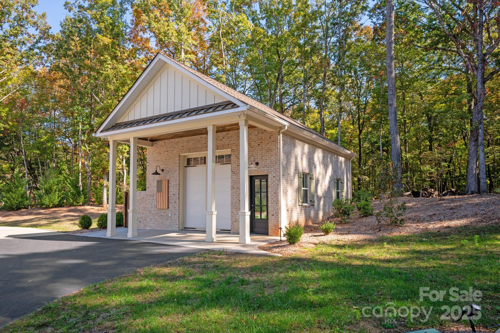 Providence Road Estates - Residential
