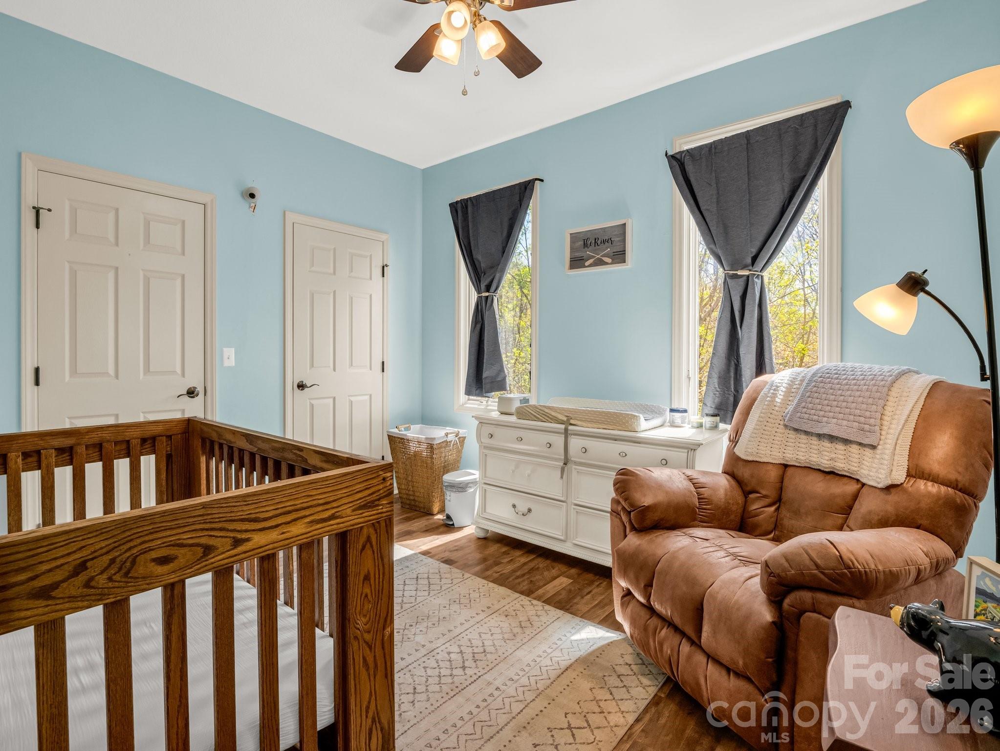 Gateway Mountain - Residential