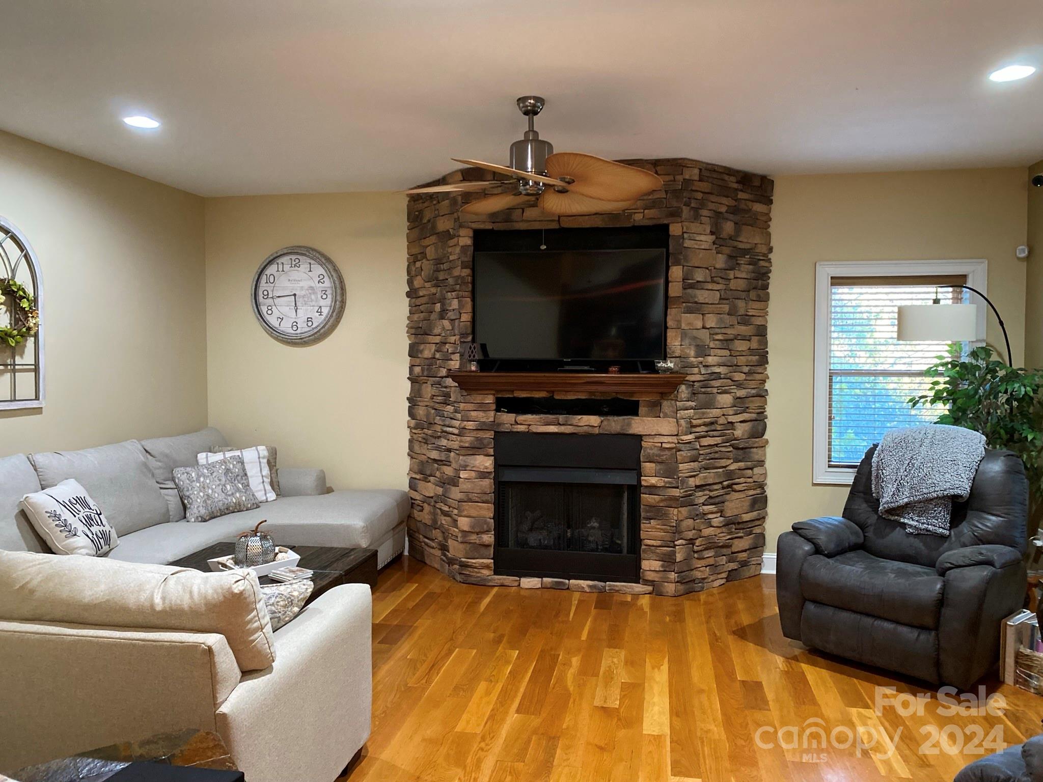 Lake View Estates - Residential