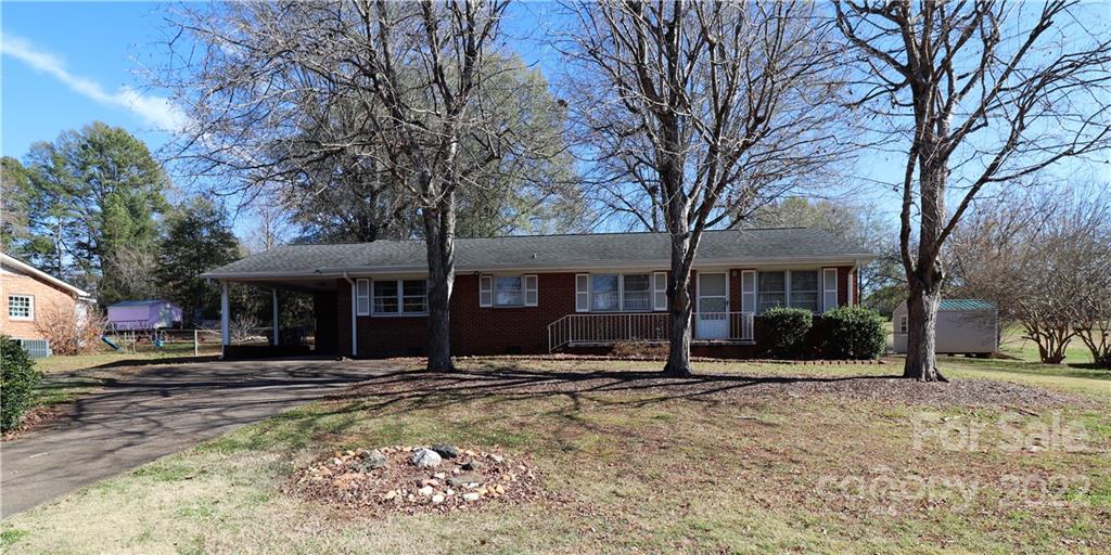 This well-built, full brick home offers many options to you.  With the large, fenced backyard, spacious kitchen and dining area, 2nd living room/den, and many other attractive features, move in and make updates on your timing. Located in the quite Brittain Village neighborhood, just minutes away from all the shopping, restaurants, and entertainment Shelby has to offer.  Schedule your showing today to see all this home has to offer!