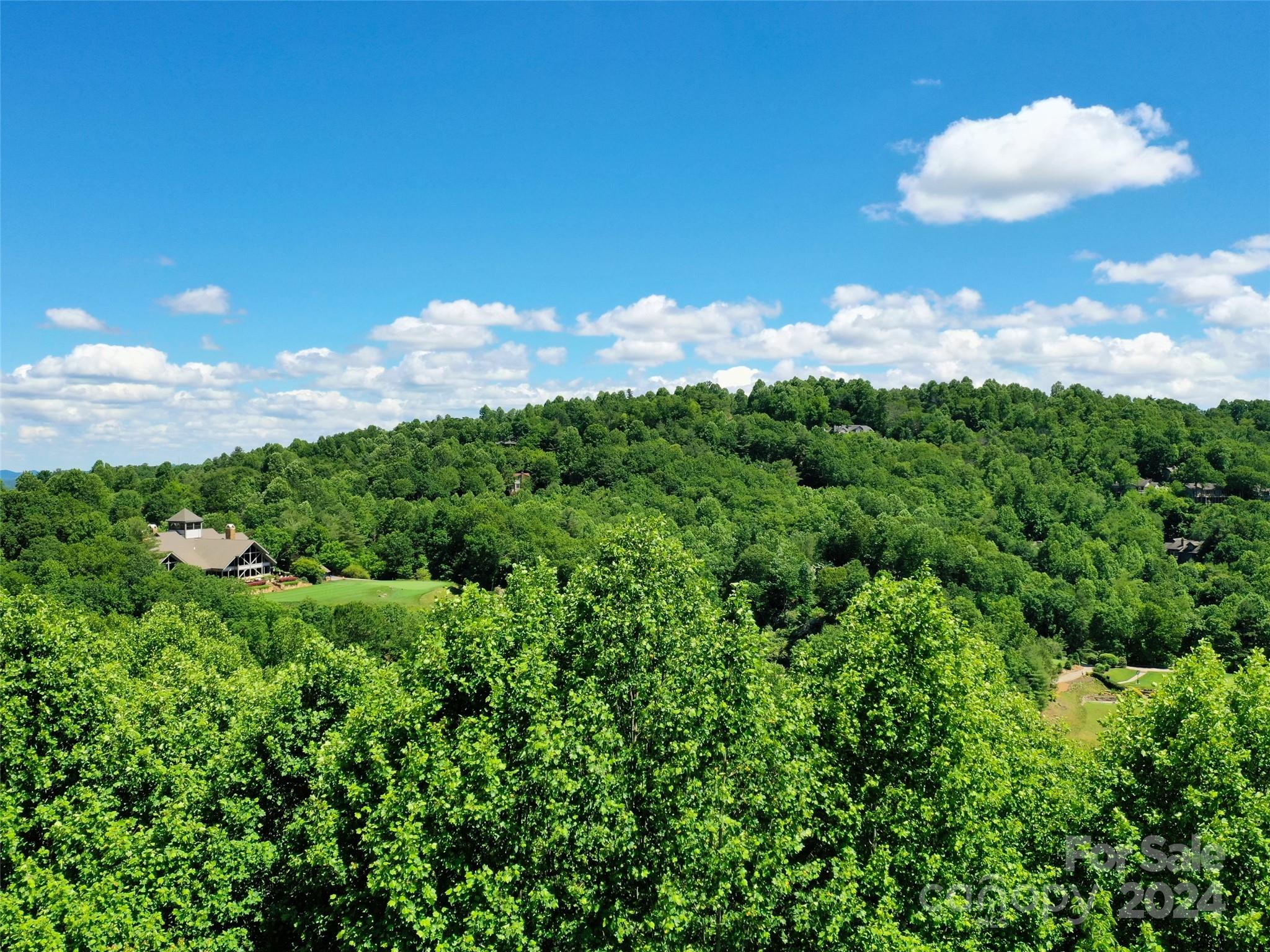 Champion Hills - Land