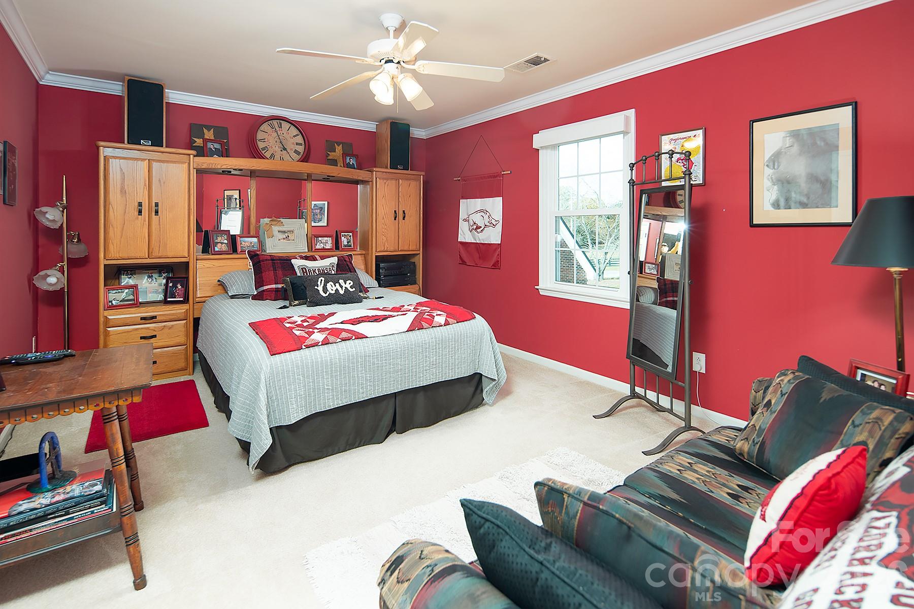 Hawk Hill - Residential