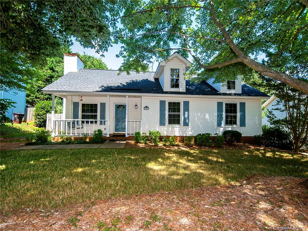 Fantastic home in a great location!! Well maintained, new roof 2014, newer windows and sliding door, adorable screened porch, HW floors, vaulted ceilings,  upgraded lighting, gas range, front load washer and dryer, refrigerator included! Slate floors in the bathroom, ceiling fans in all rooms, covered front porch, fenced yard, extra storage outside and workshop area. brick patio off the screened porch plus a stone walkway, great location and great schools, you don't want to miss this one!