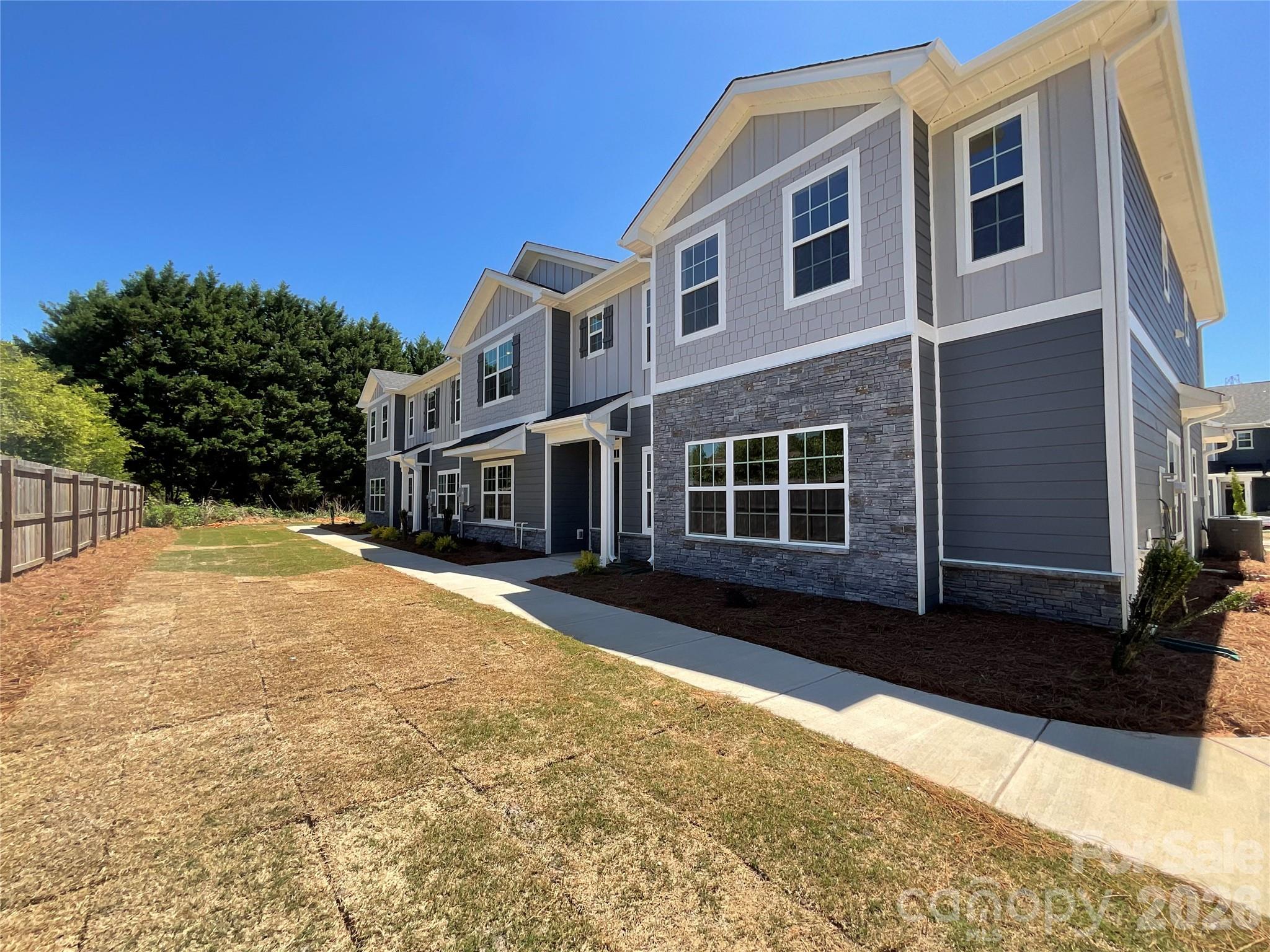 Pine Trace - Residential