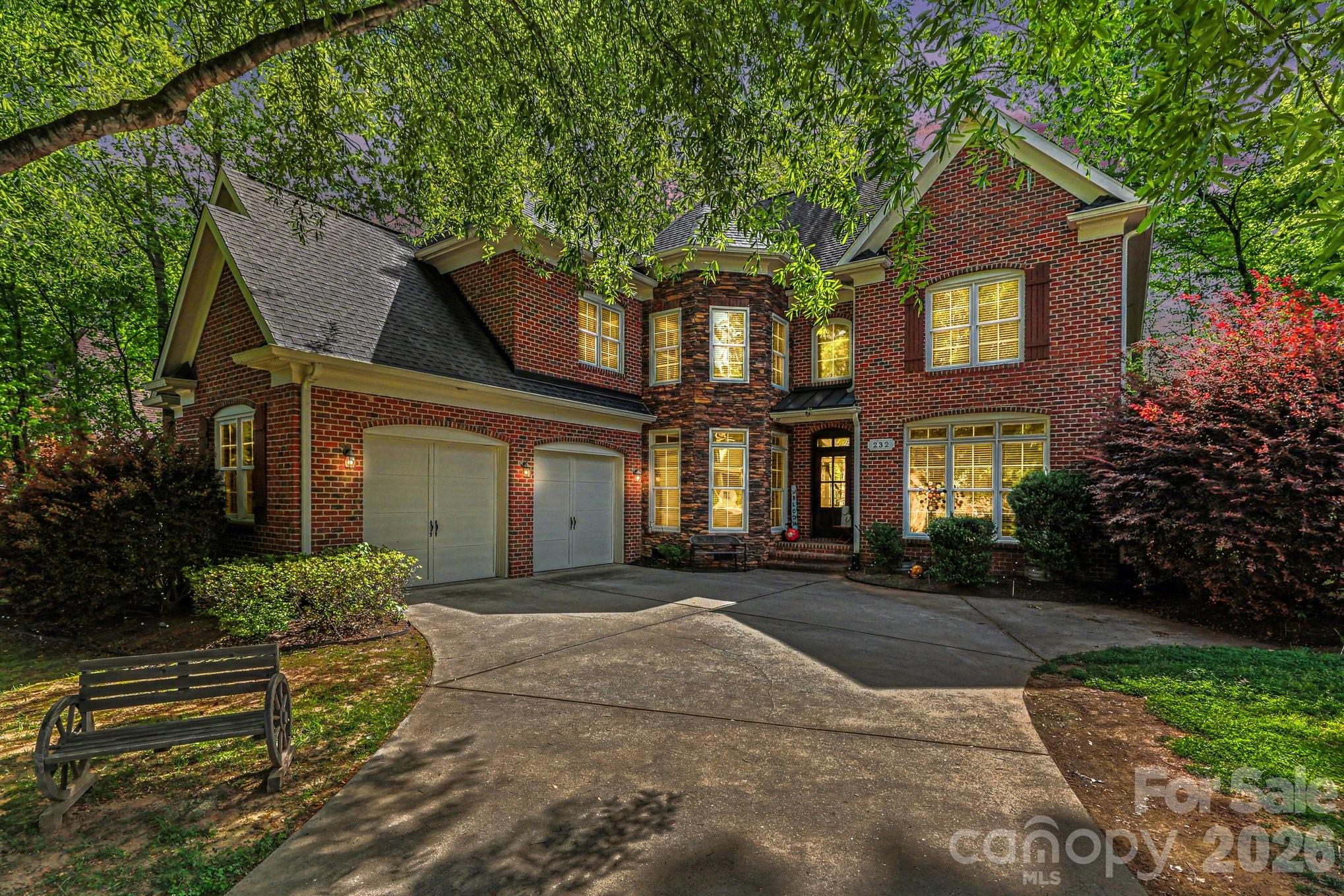 Treetops At Cowans Ford - Residential