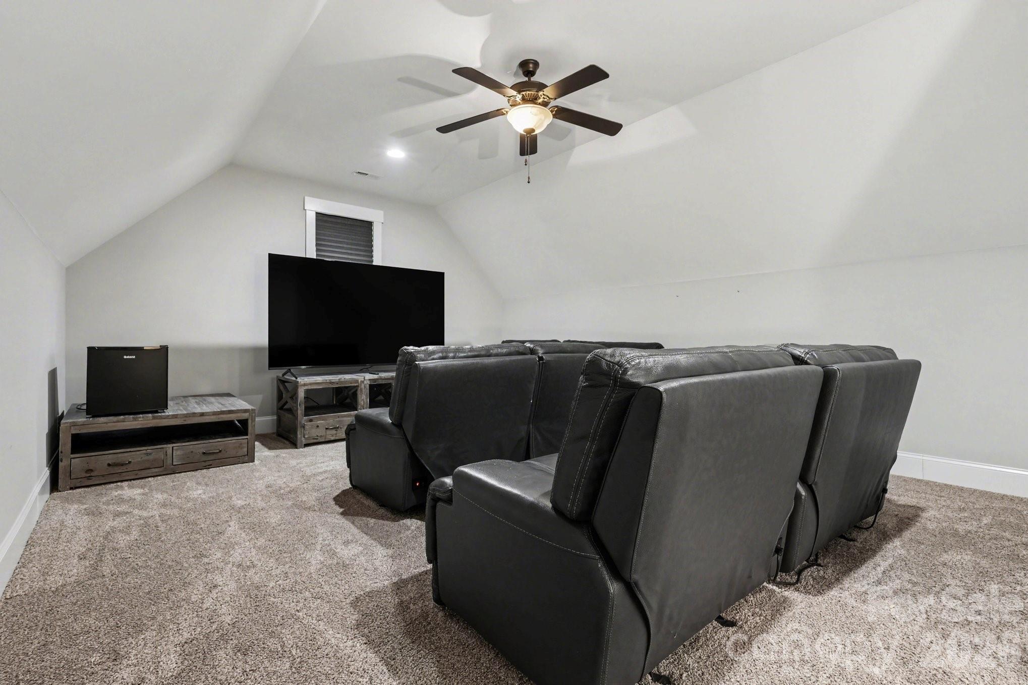 Riverchase Estates - Residential