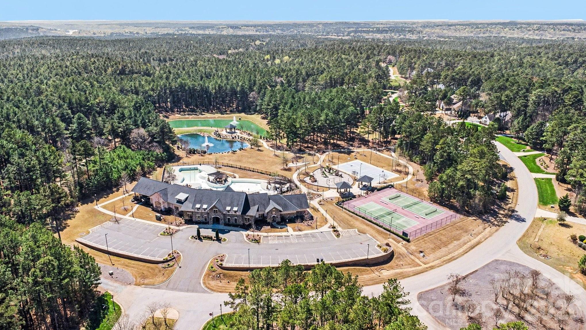 Riverchase Estates - Residential