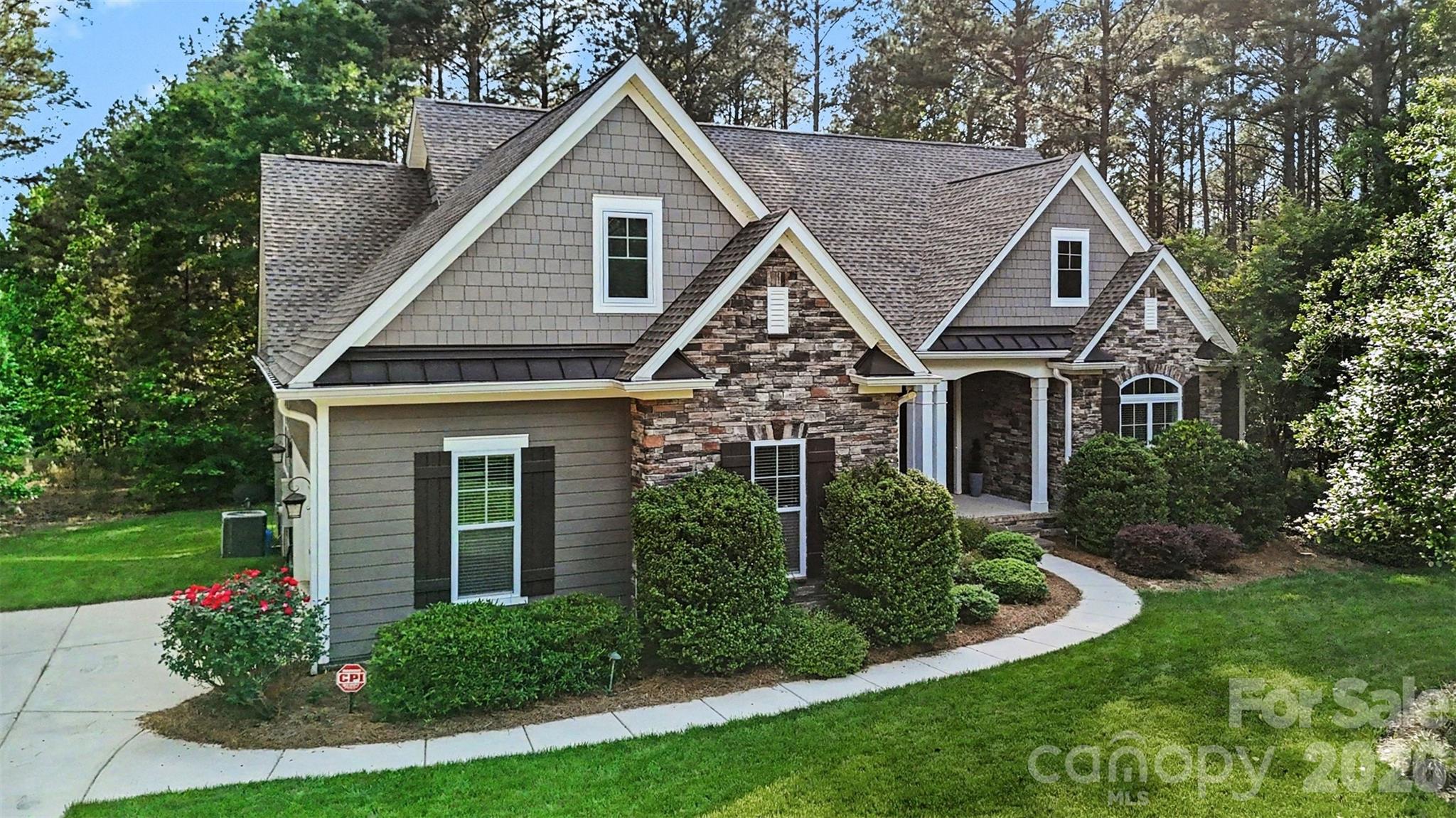 Riverchase Estates - Residential