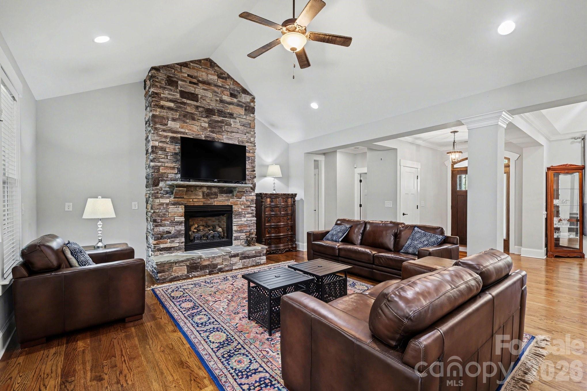 Riverchase Estates - Residential