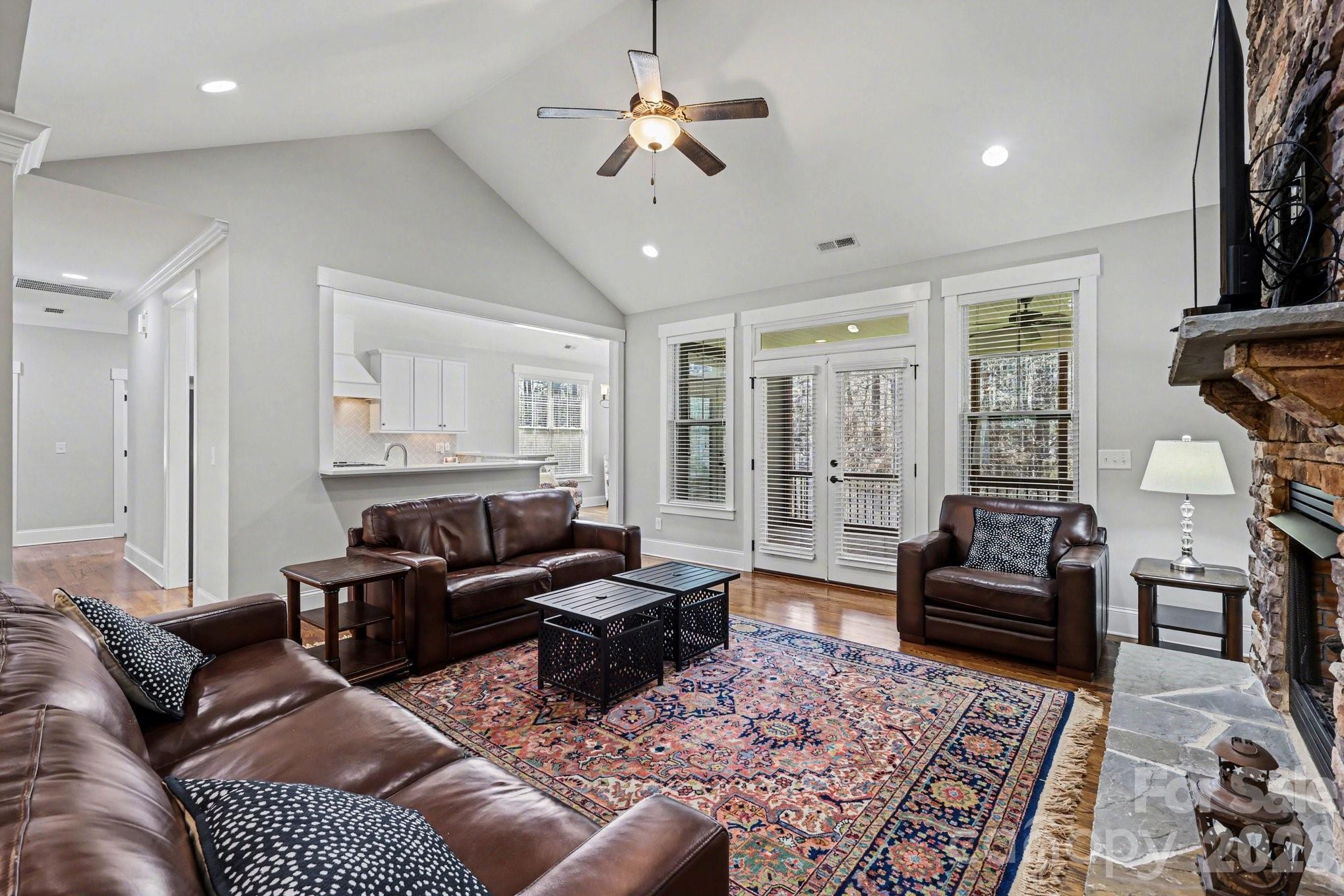 Riverchase Estates - Residential