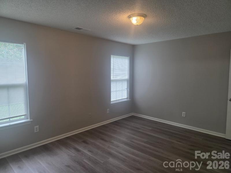Creekside - Residential