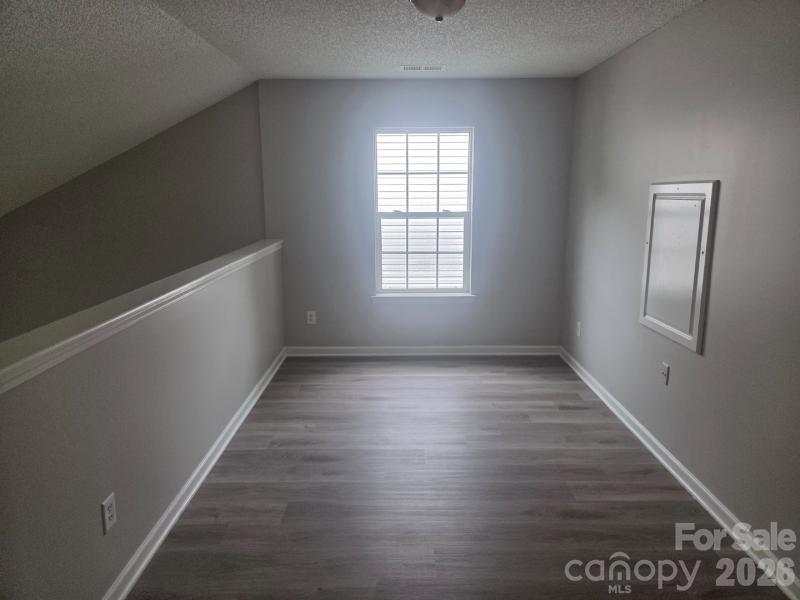 Creekside - Residential