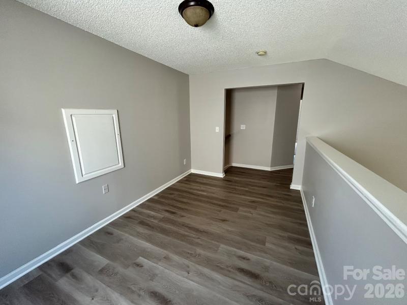 Creekside - Residential