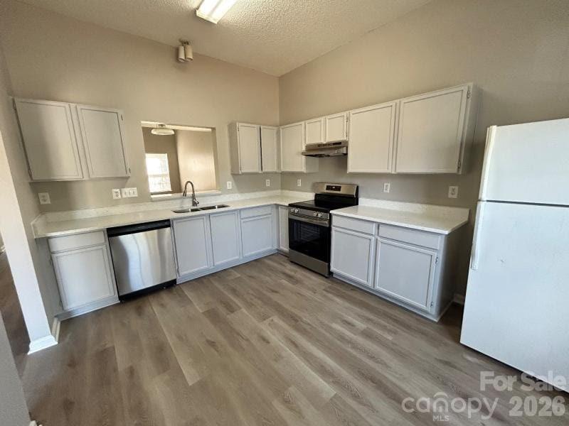 Creekside - Residential
