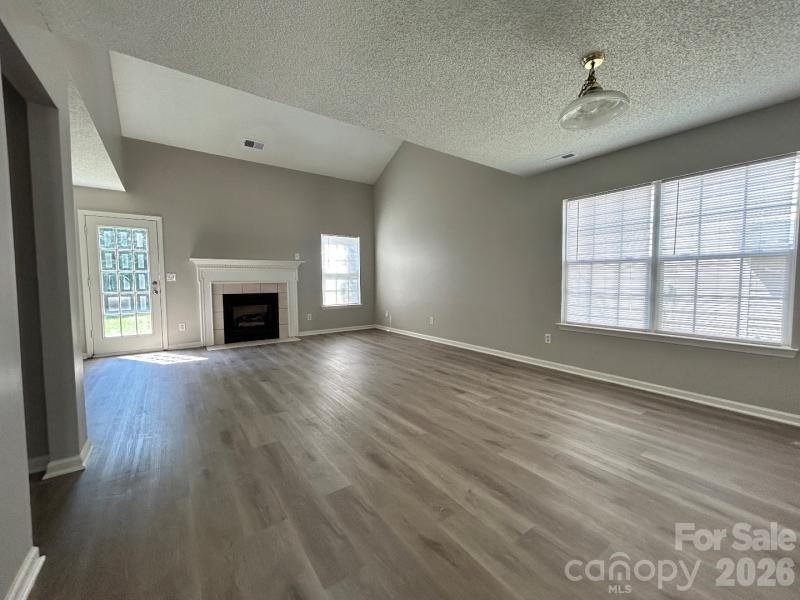 Creekside - Residential