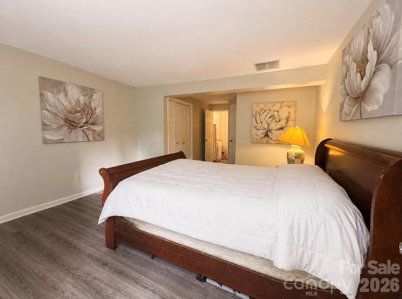 Waterford Townhomes - Residential