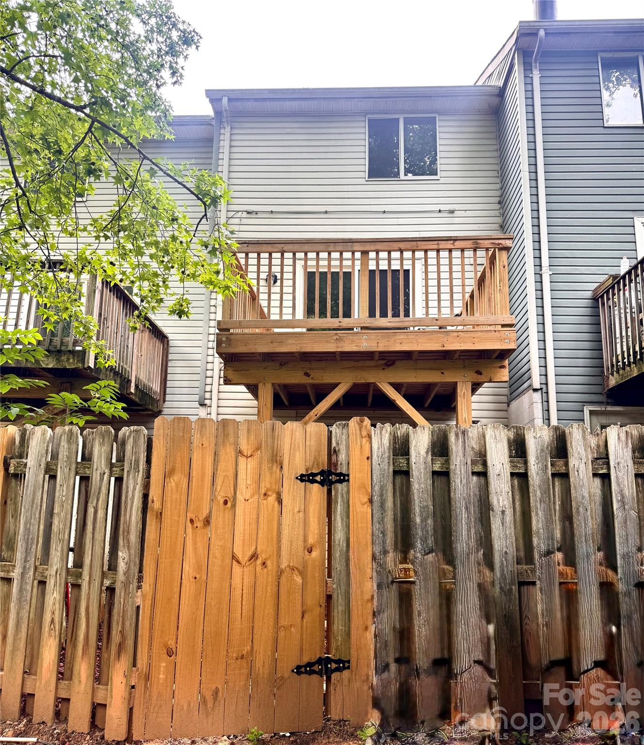 Waterford Townhomes - Residential