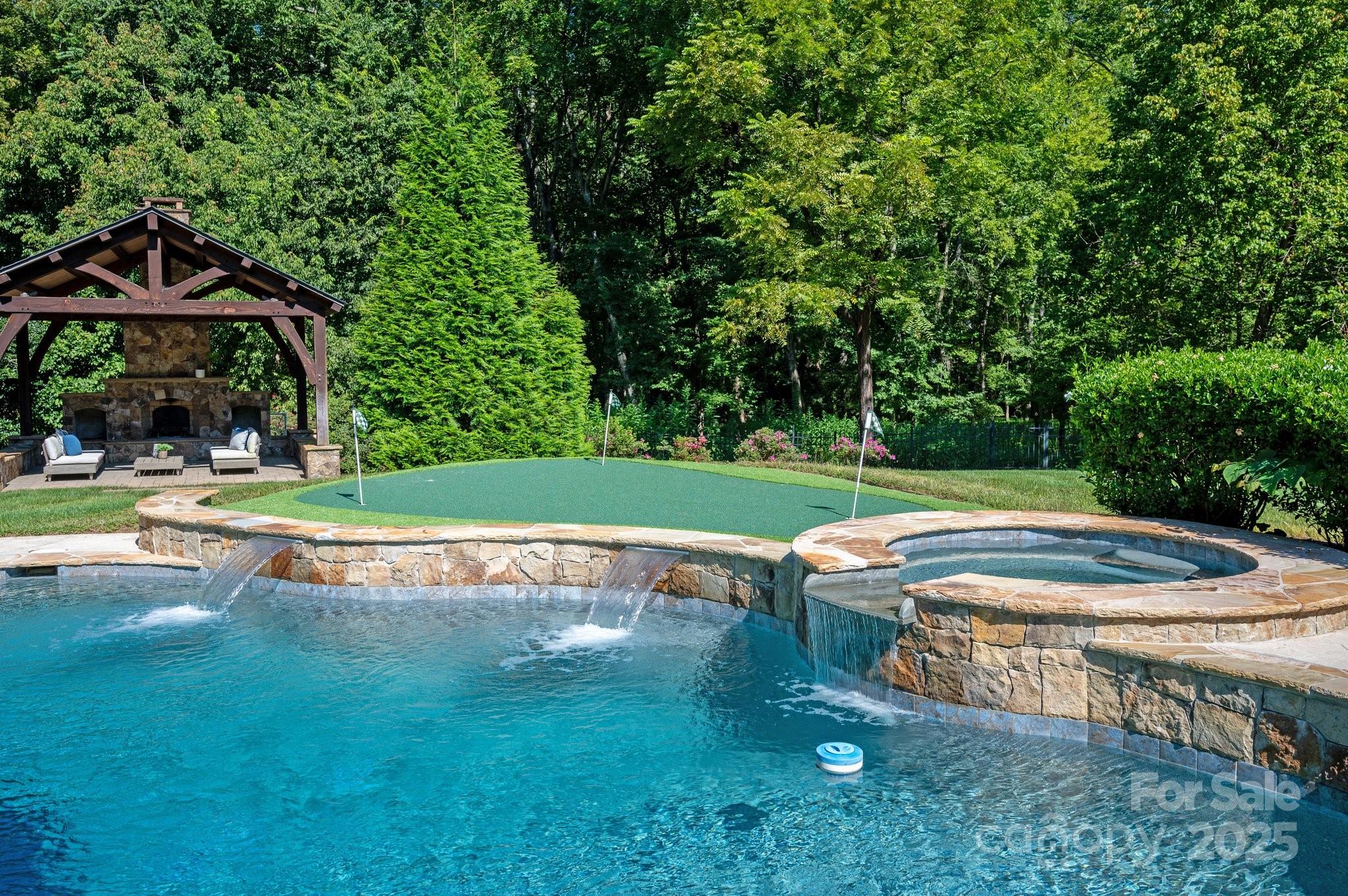 Longview - Residential