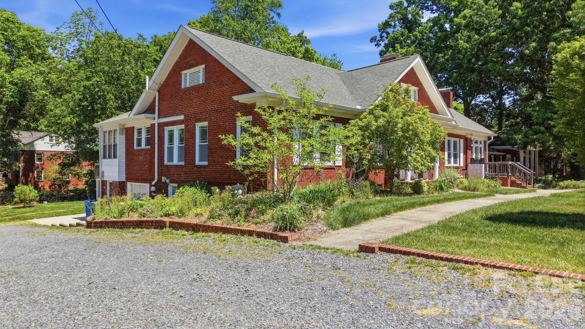 Oakdale - Residential