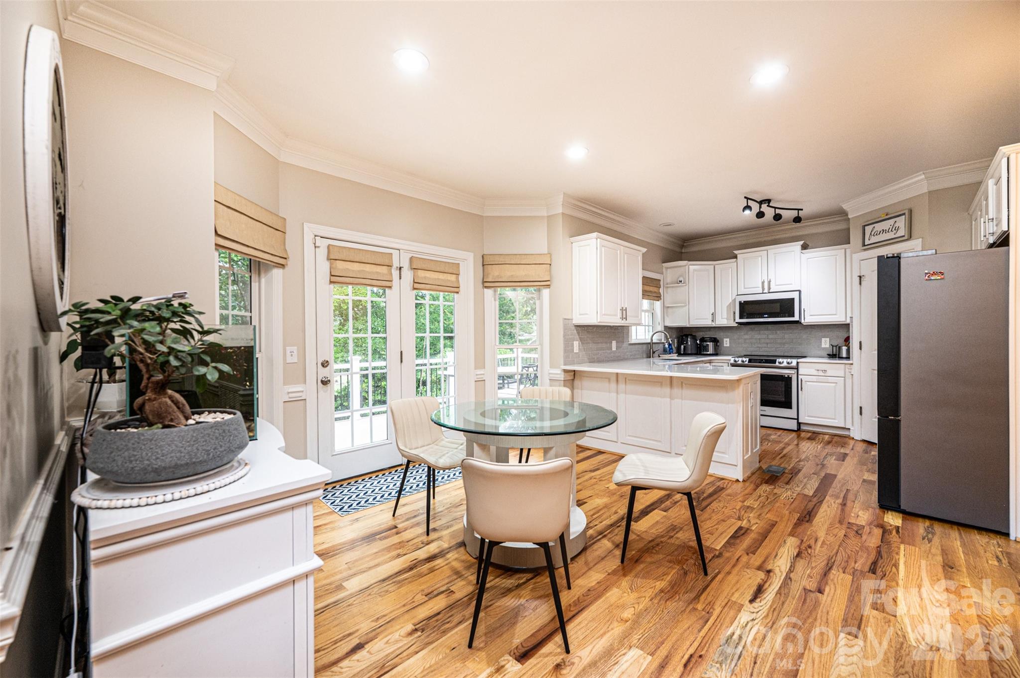 Lawsons Creek - Residential