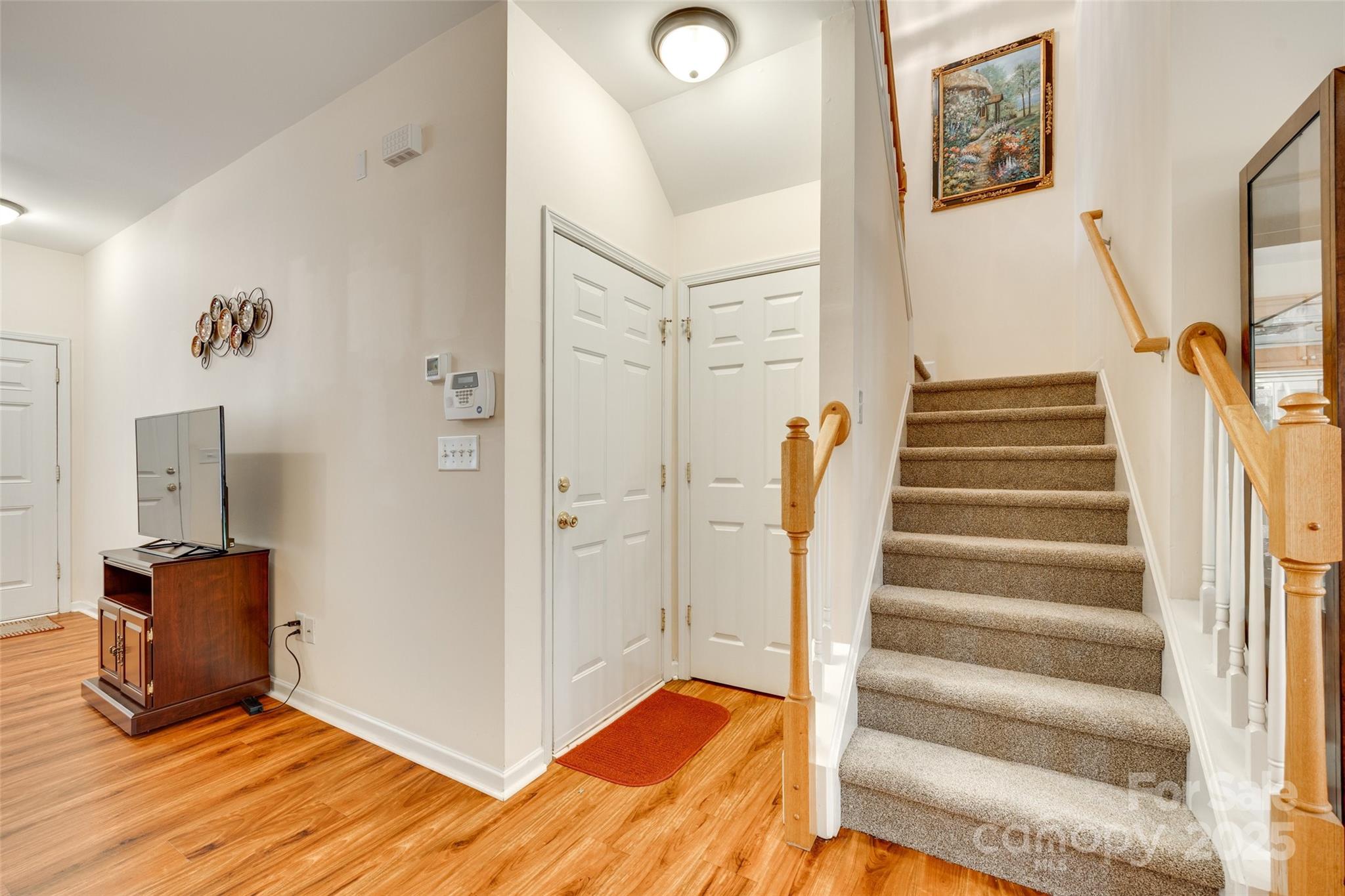 Cascades at River Crossing - Residential