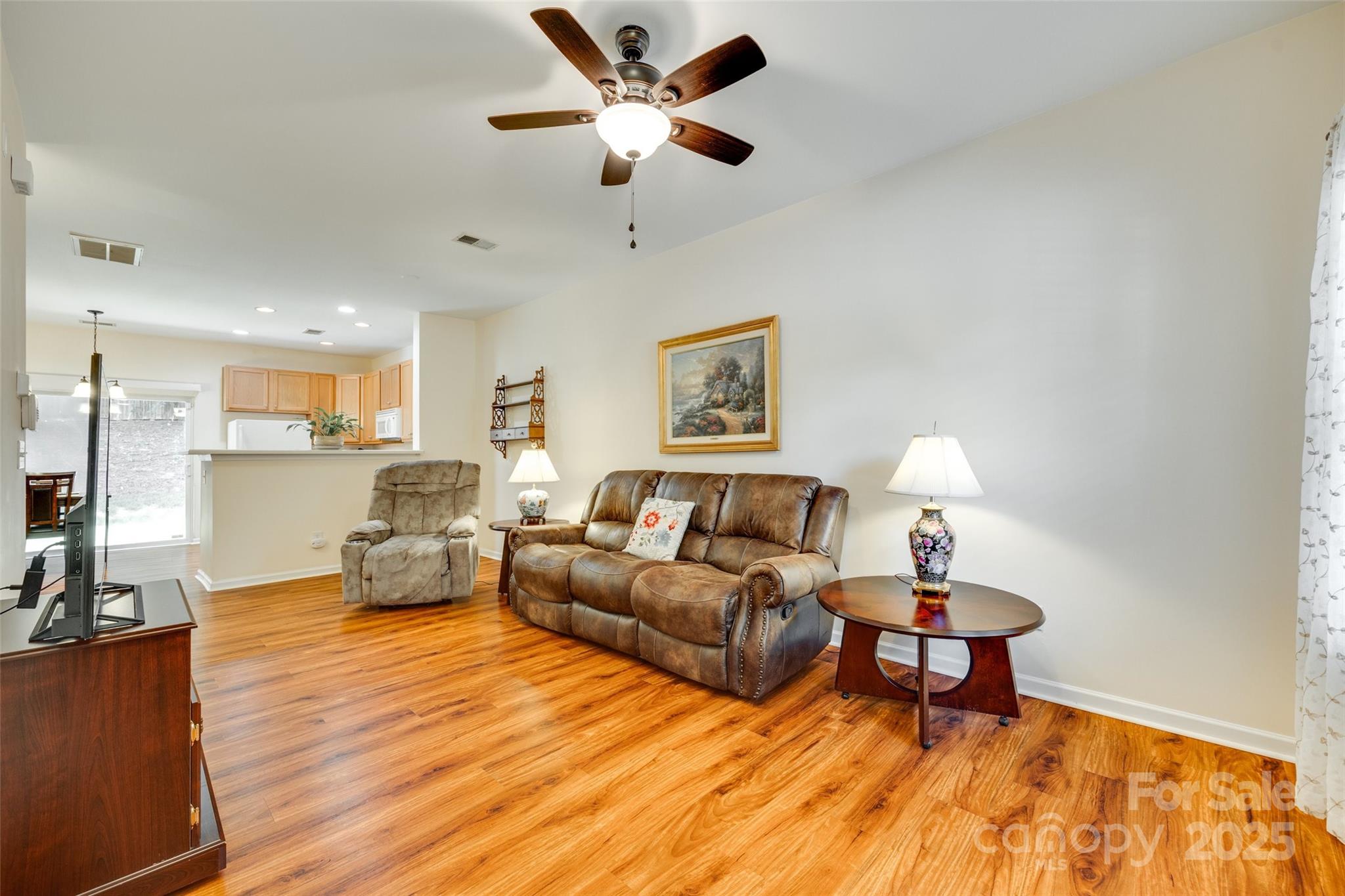 Cascades at River Crossing - Residential
