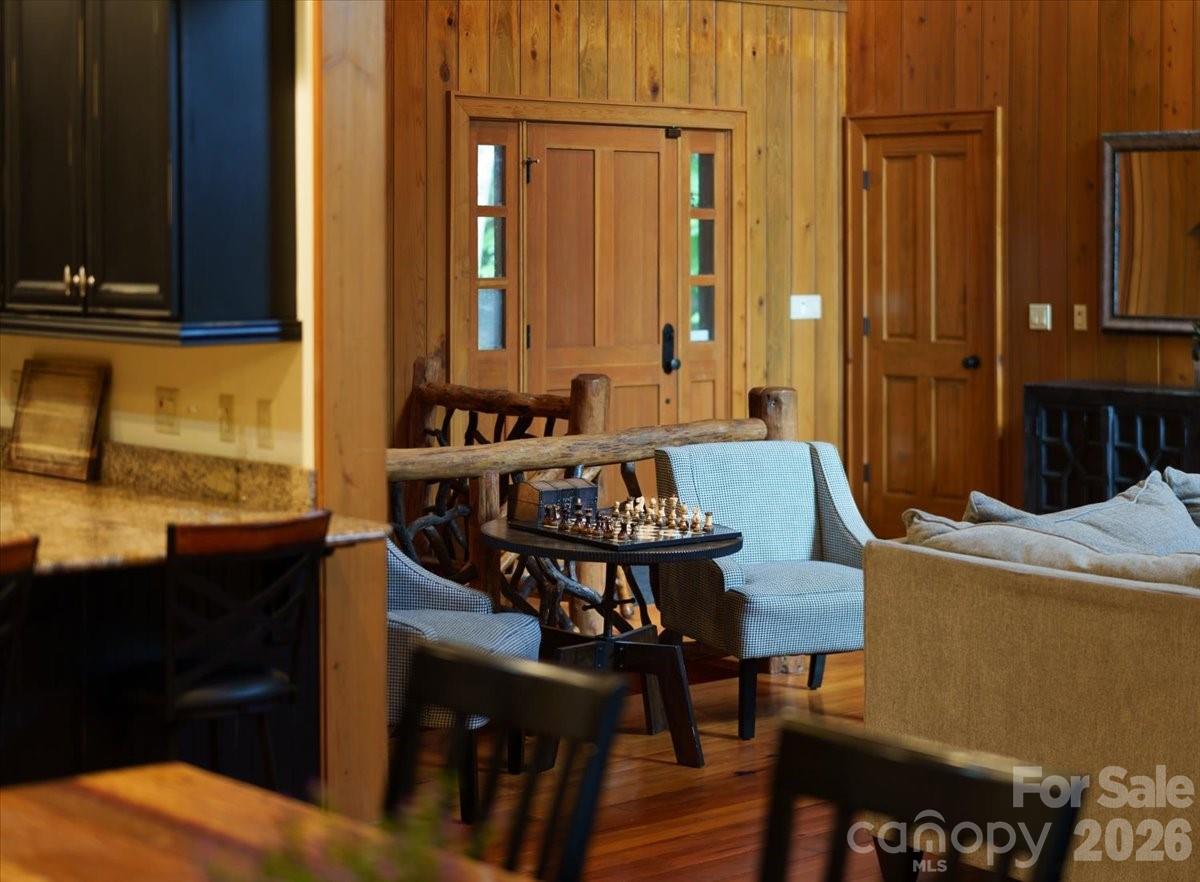 Wolf Creek - Residential