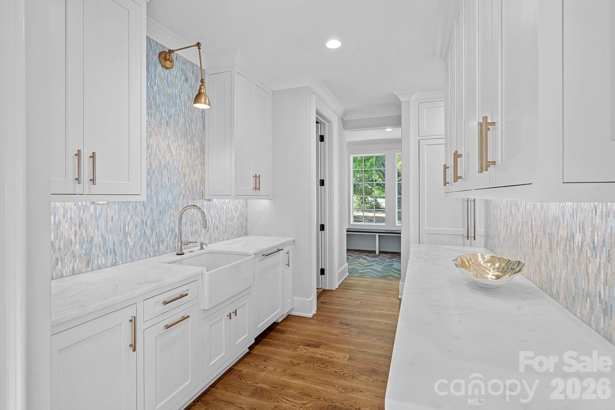 Live Oaks - Residential