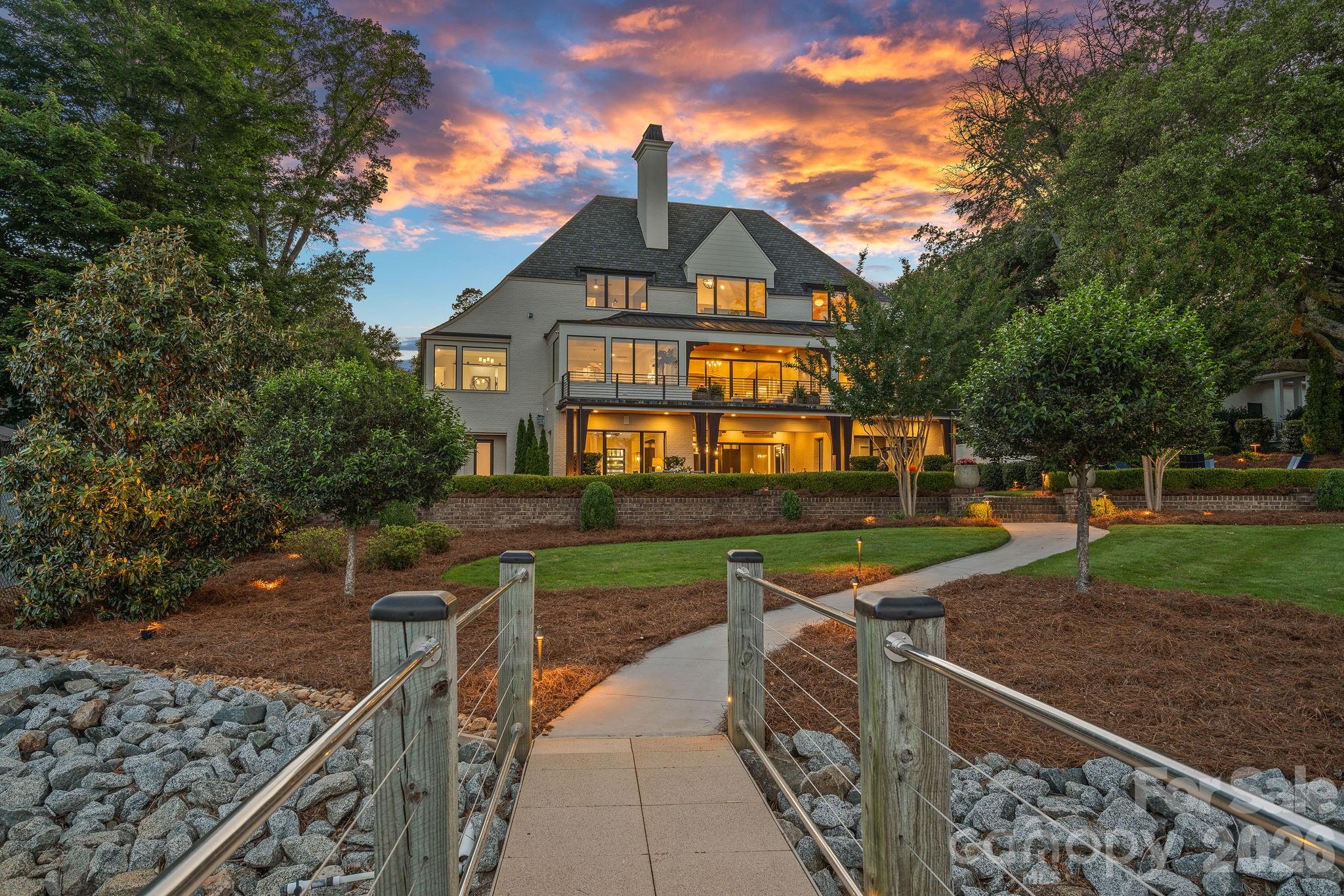 Live Oaks - Residential