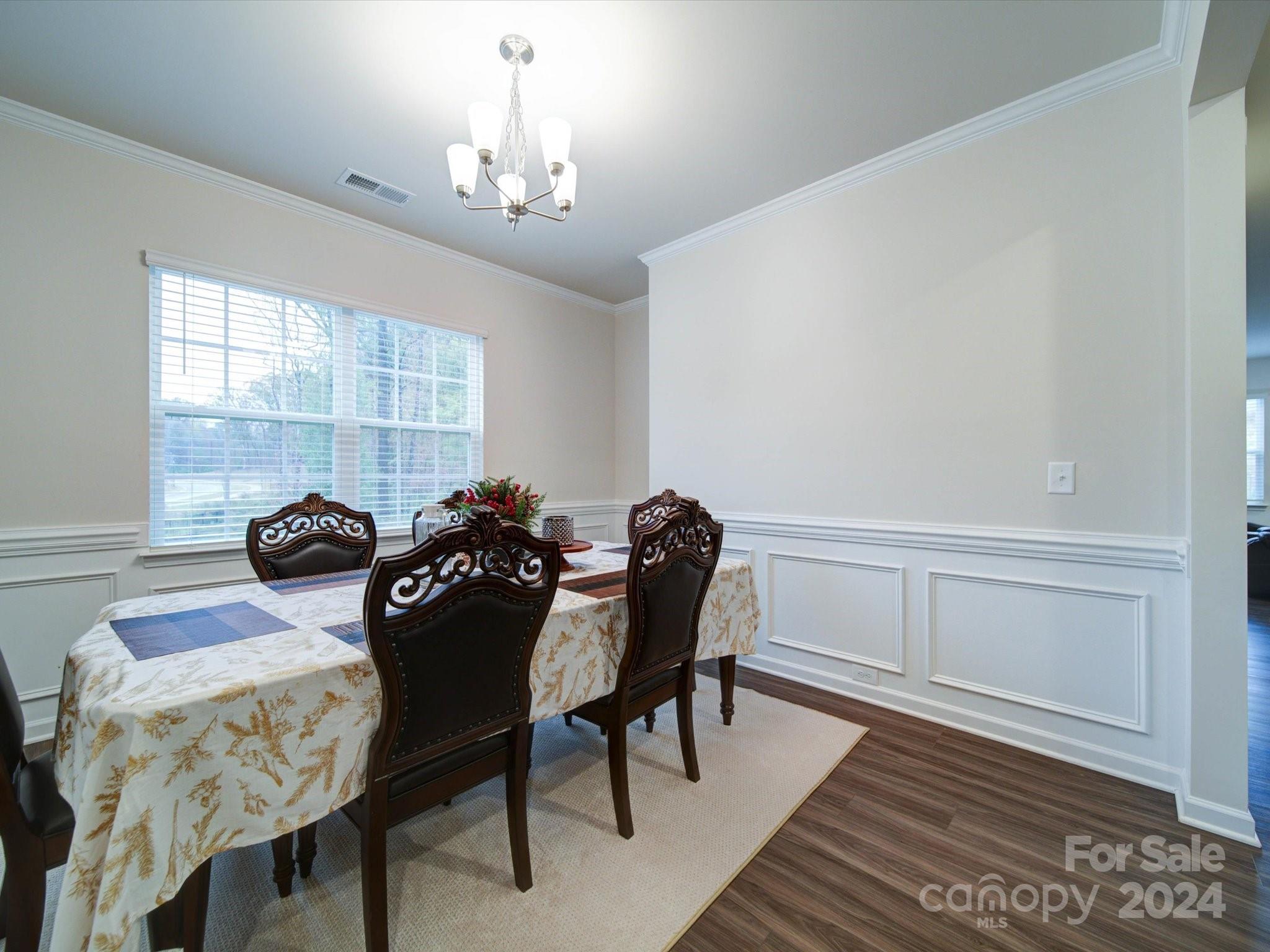 Elizabeth - Residential