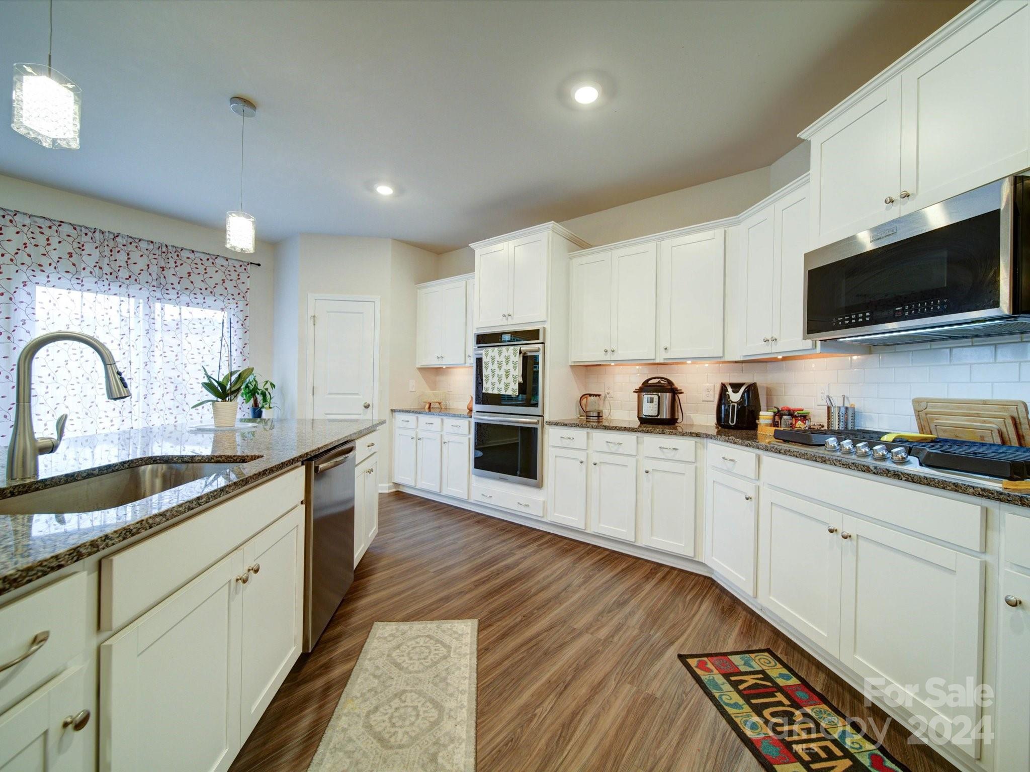 Elizabeth - Residential