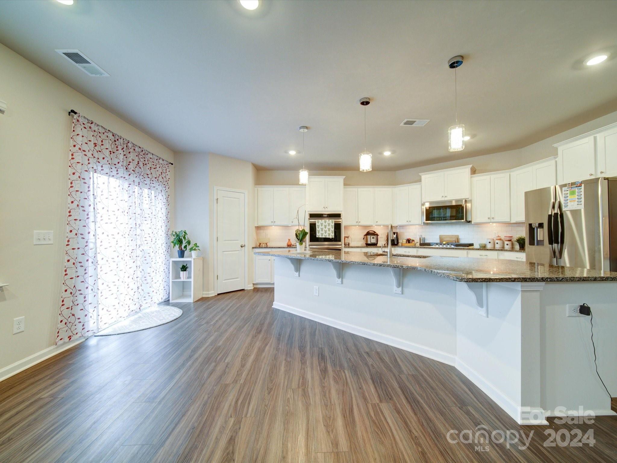 Elizabeth - Residential