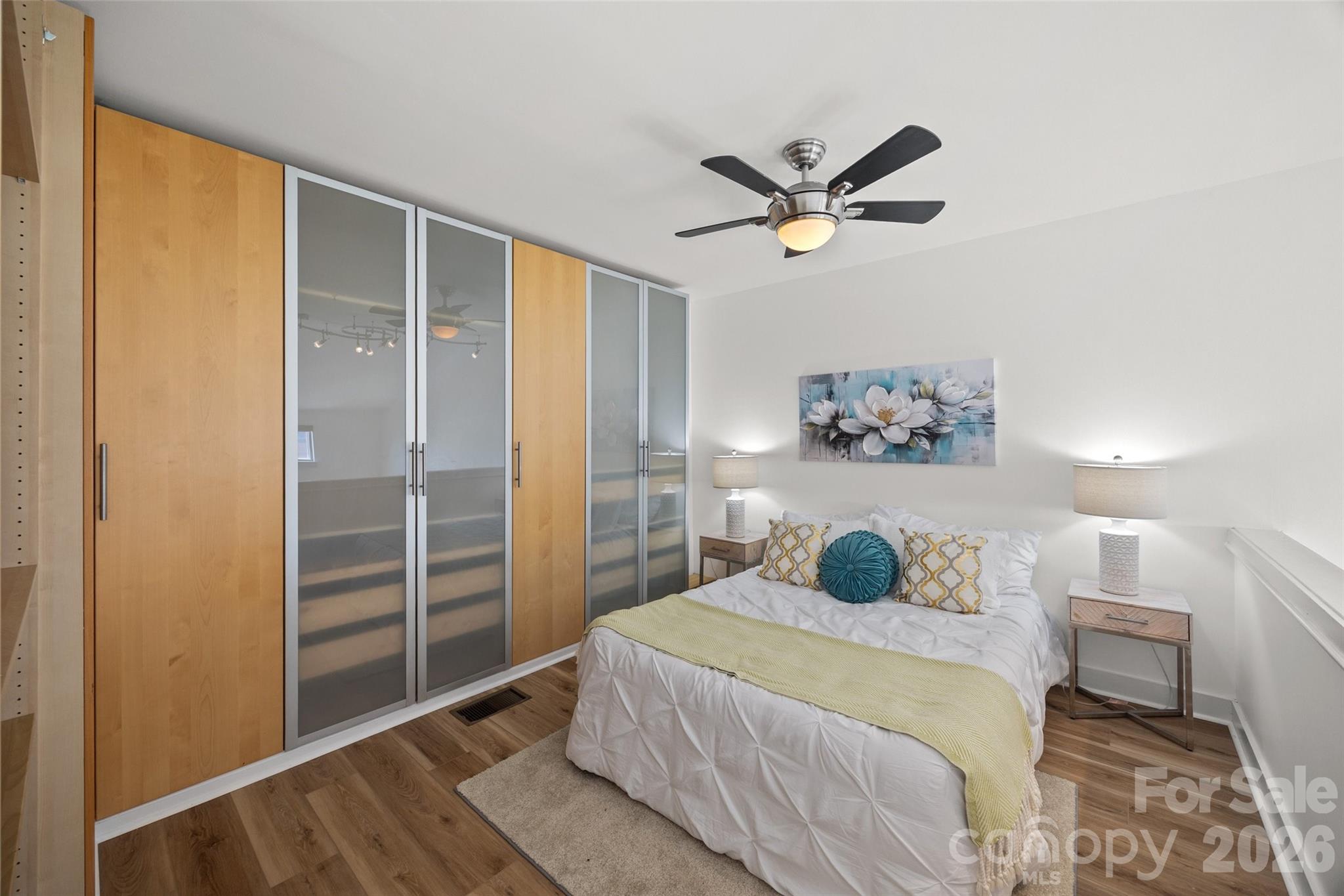 Park Avenue Condominiums - Residential