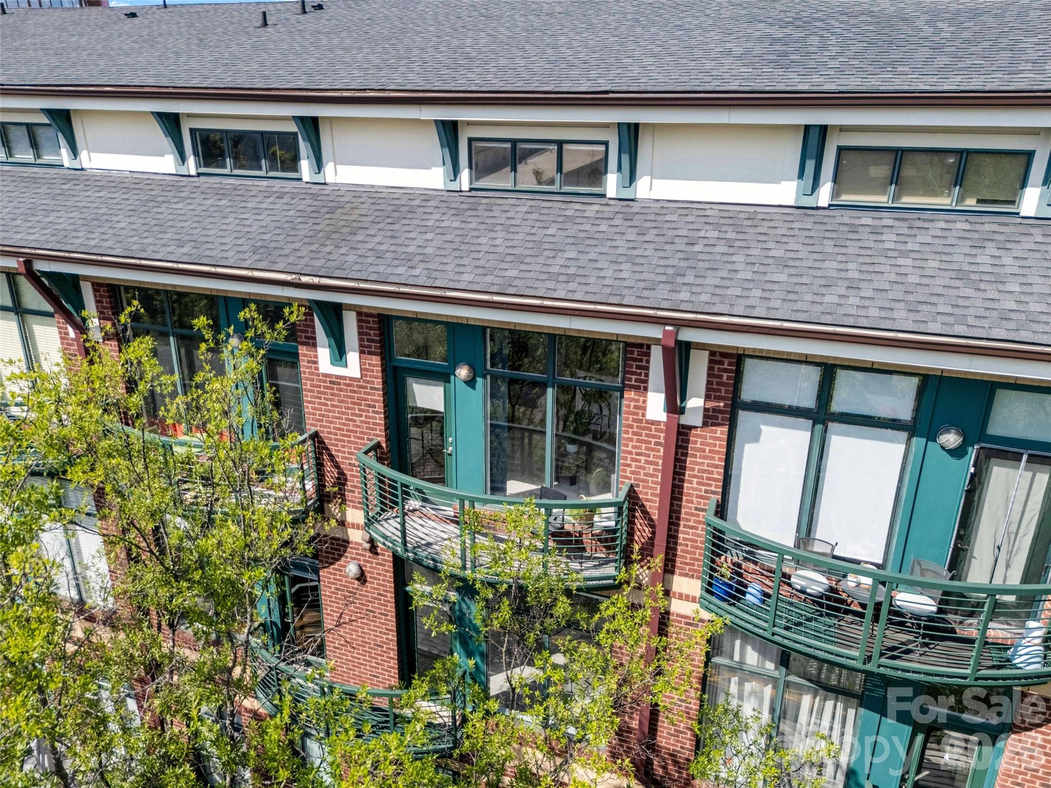Park Avenue Condominiums - Residential