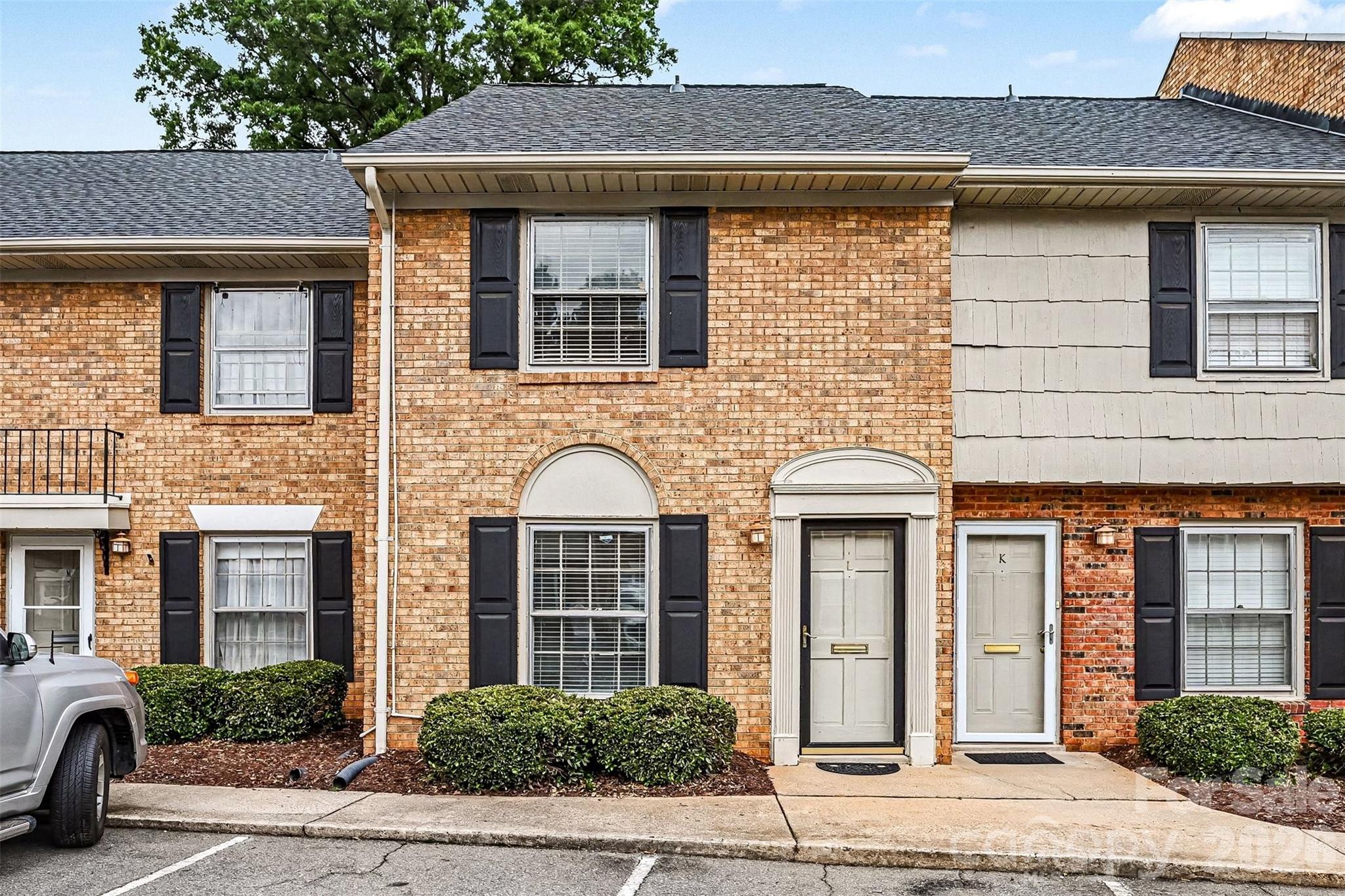Ashbrook Condos - Residential