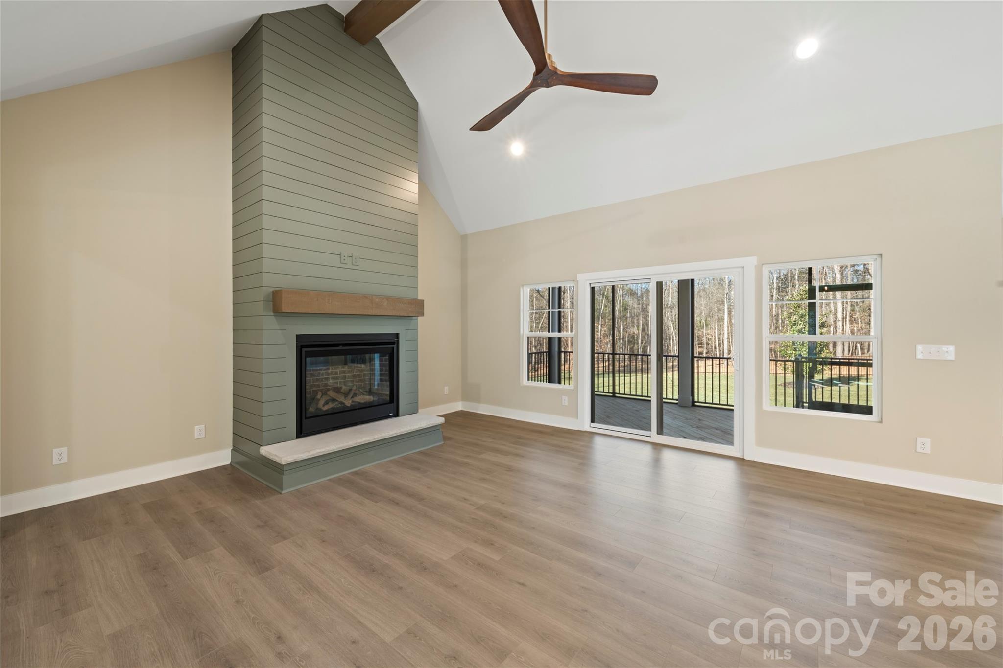 Sanders Landing - Residential