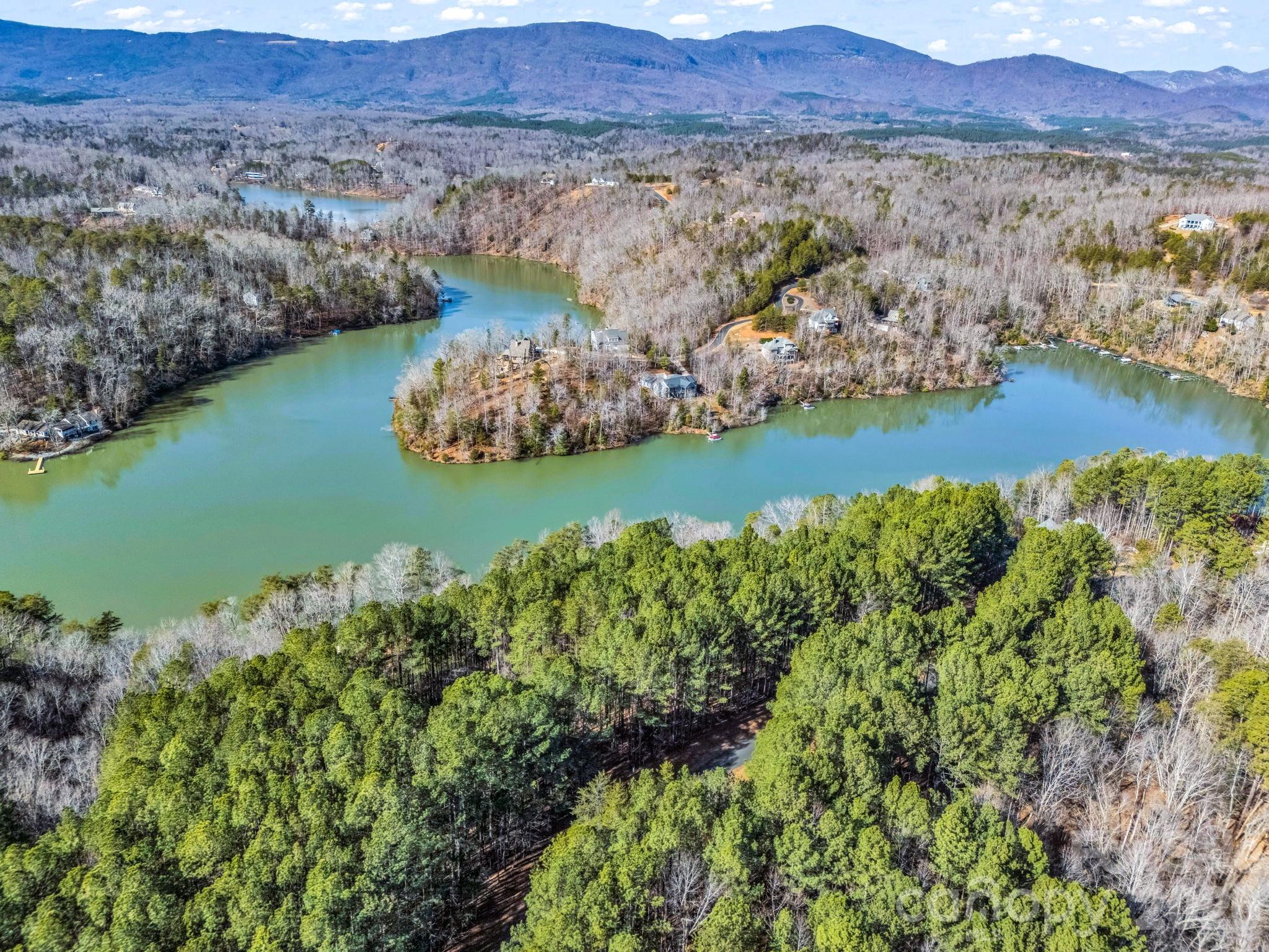 Lake Adger - Land