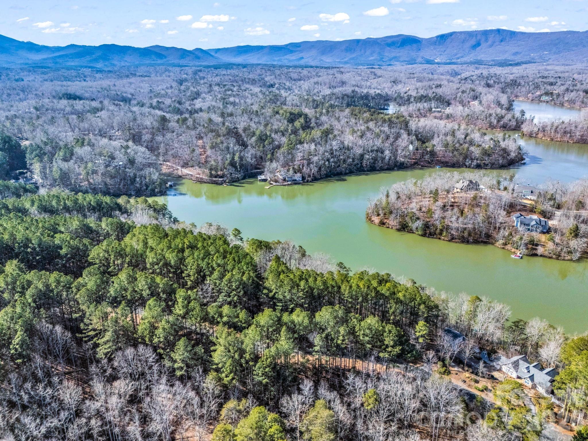 Lake Adger - Land