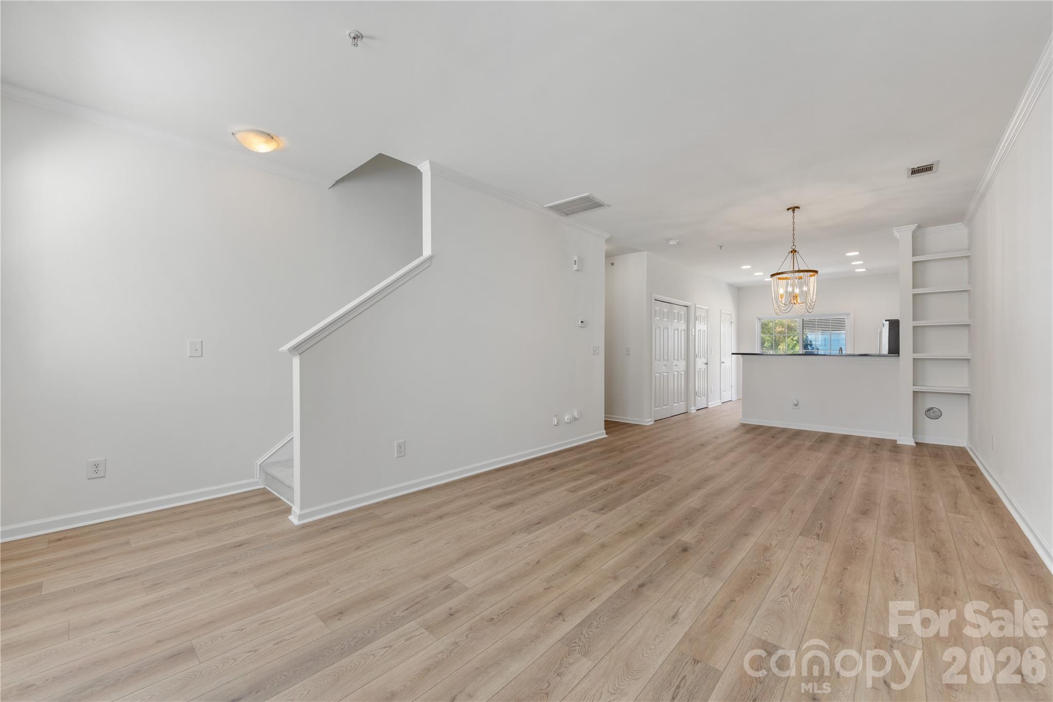 Elizabeth - Residential