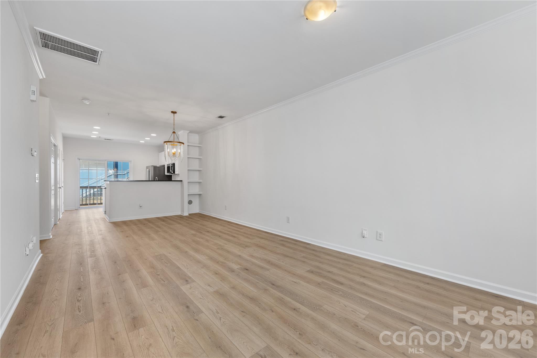 Elizabeth - Residential