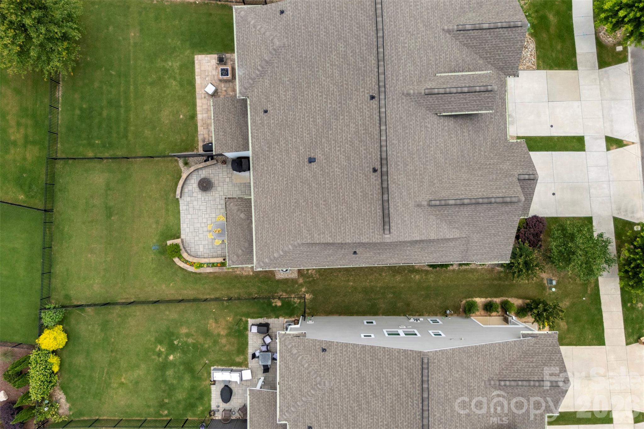 Villa Heights - Residential