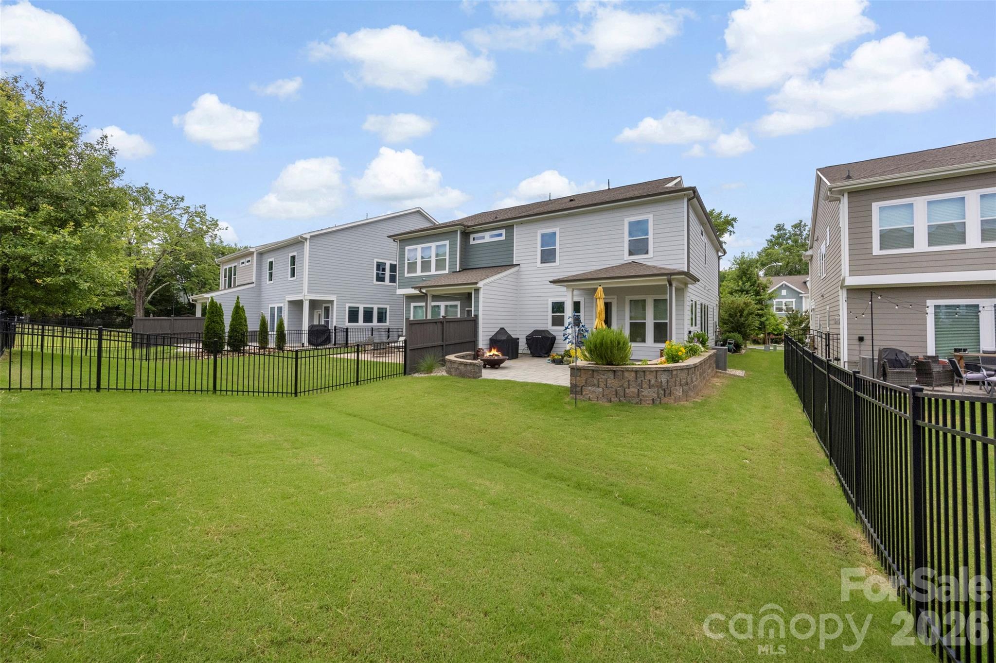 Villa Heights - Residential