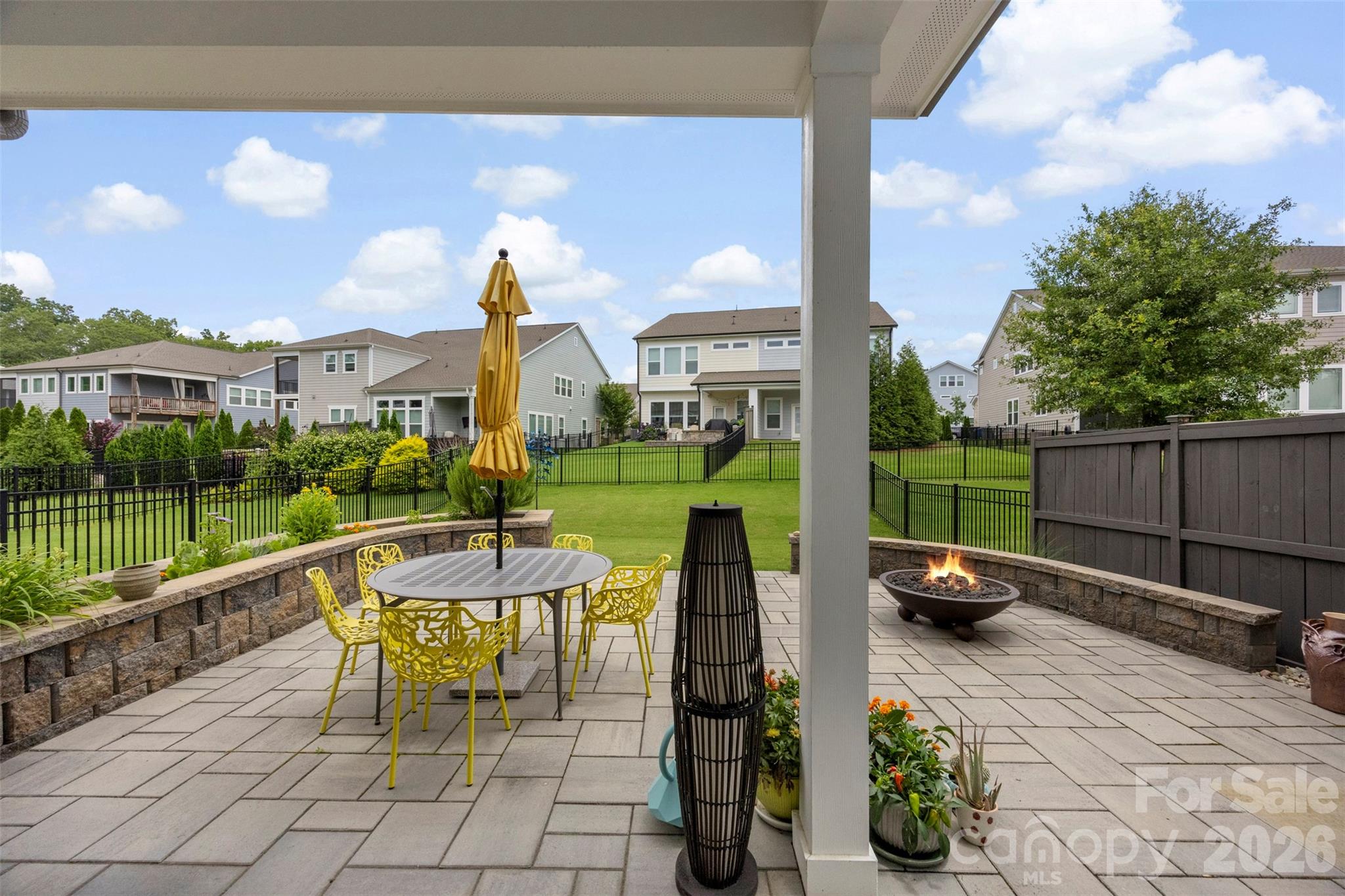 Villa Heights - Residential